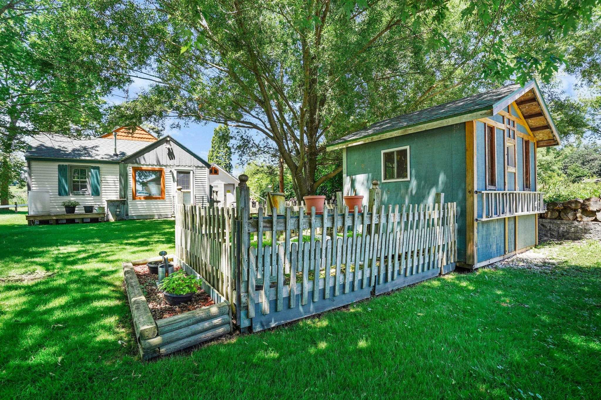 3058 Waucheeta Trail