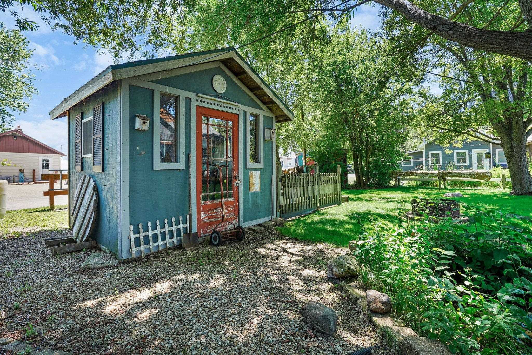 3058 Waucheeta Trail