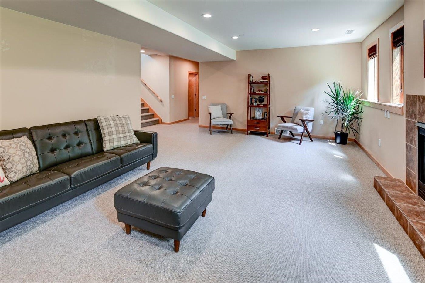 6990 Apprentice Place