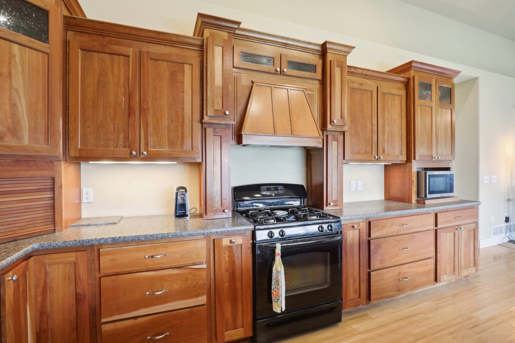 1601 Manassas Drive