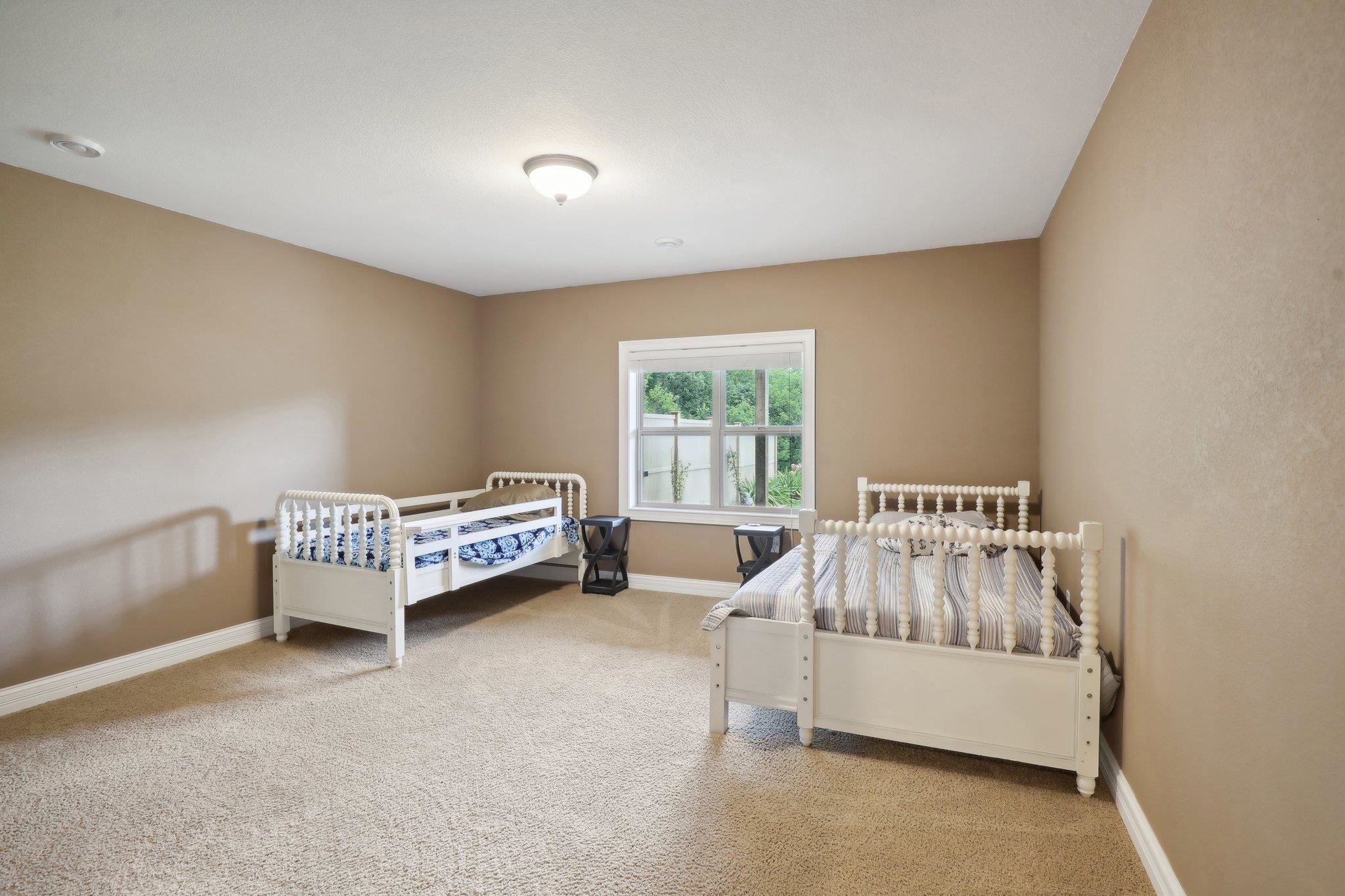 1601 Manassas Drive