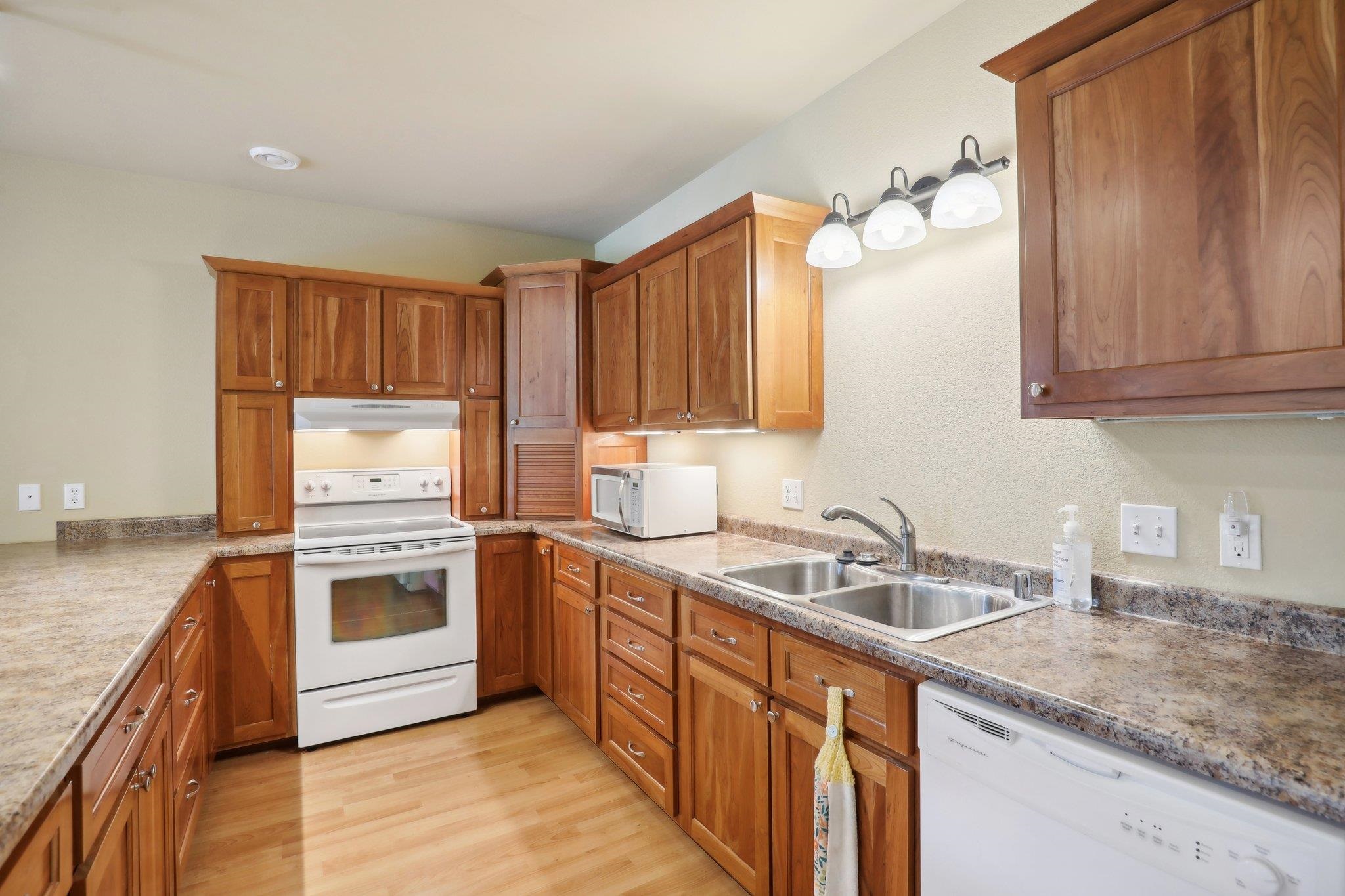 1601 Manassas Drive