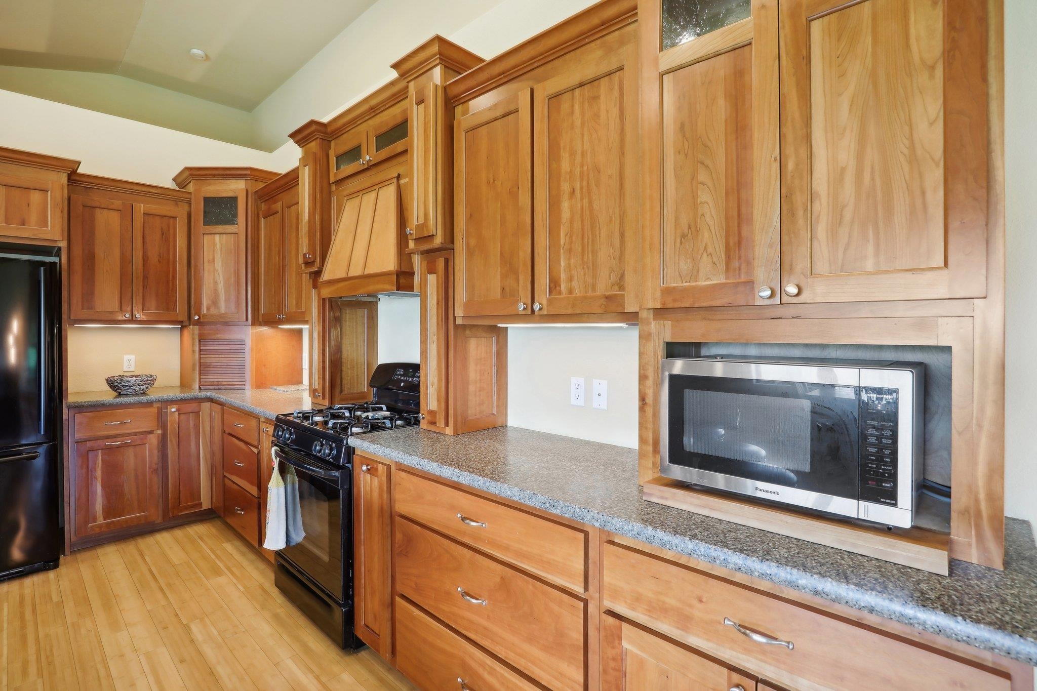 1601 Manassas Drive