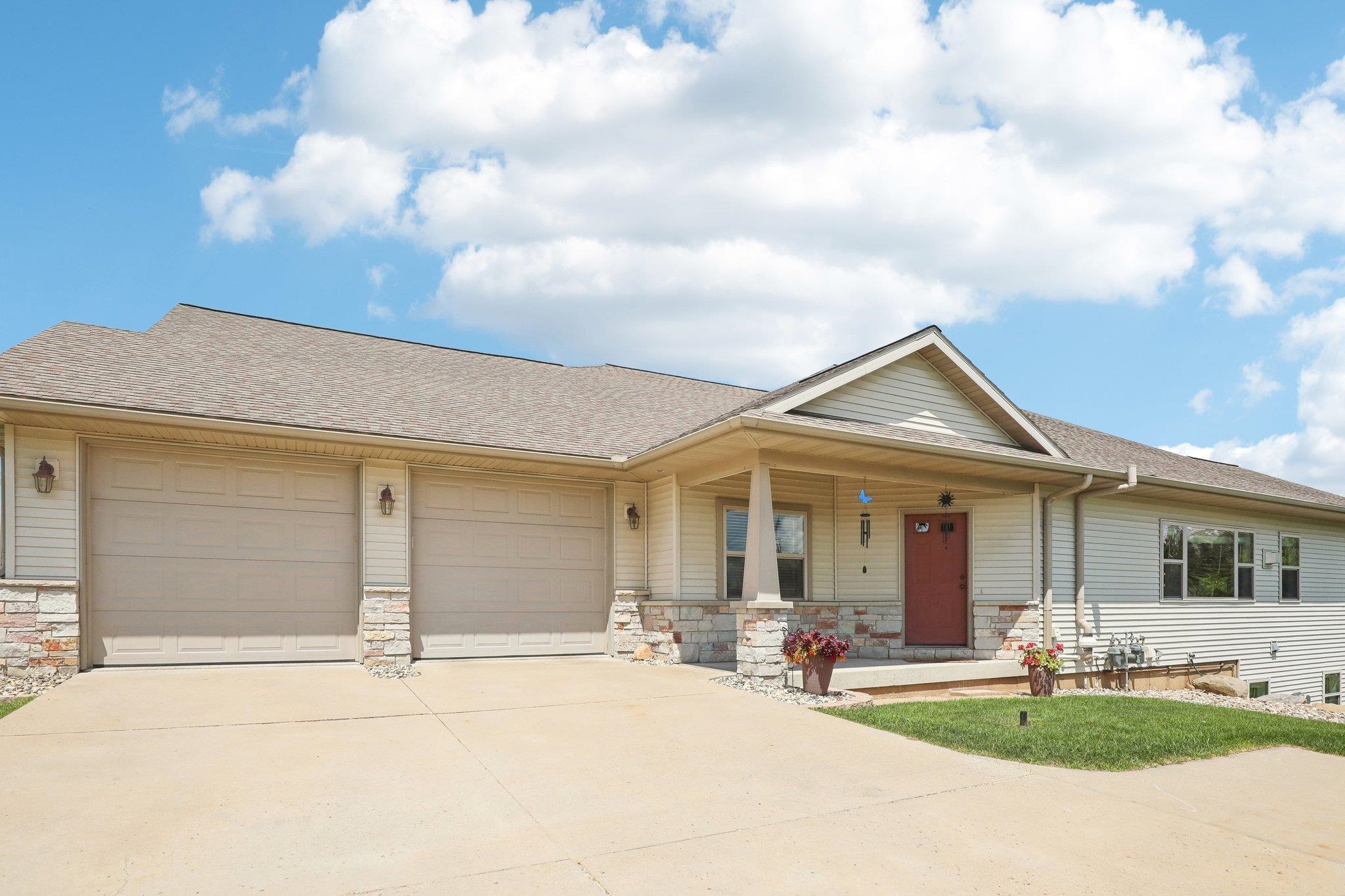 1601 Manassas Drive