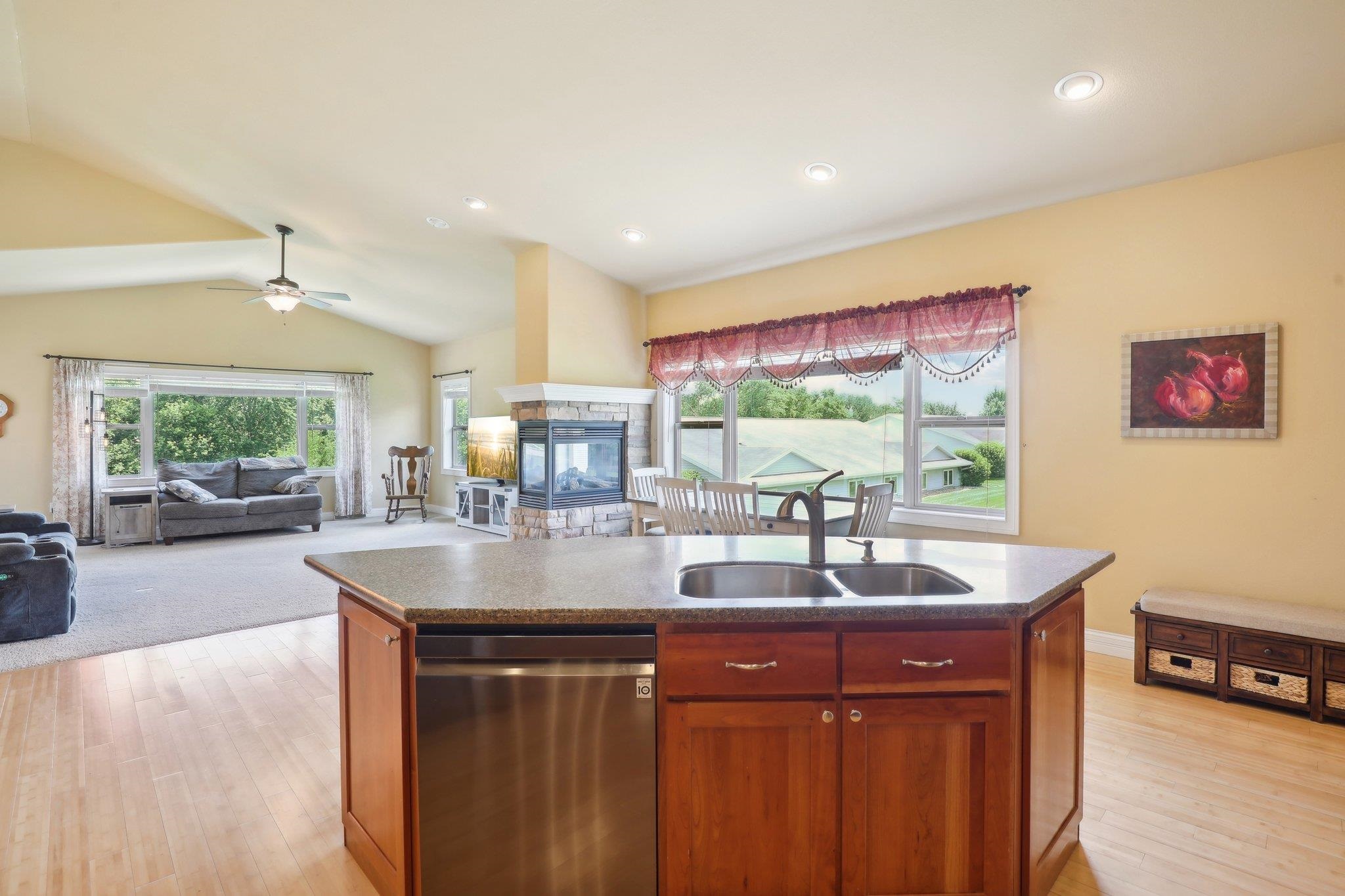1601 Manassas Drive
