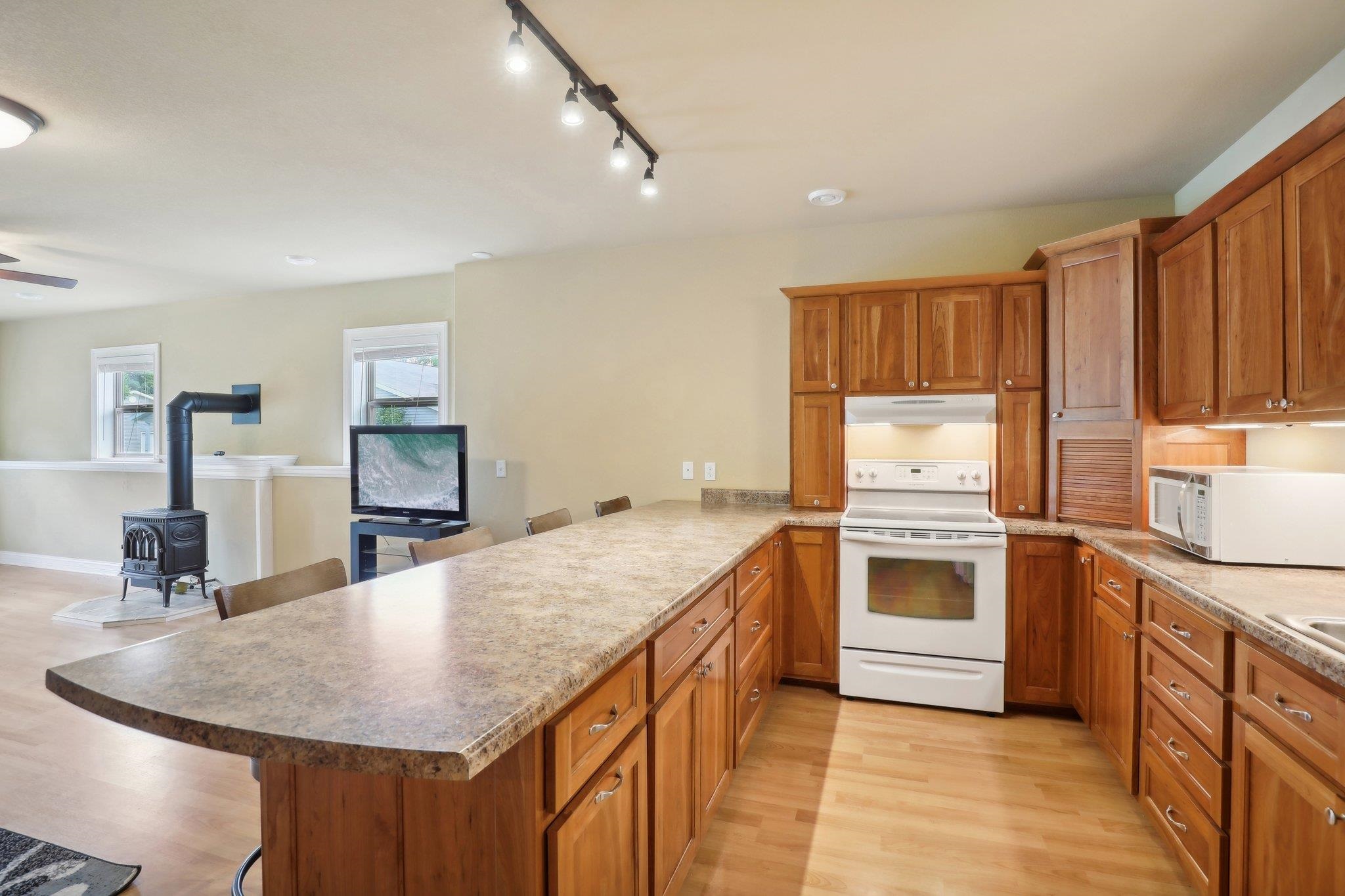1601 Manassas Drive