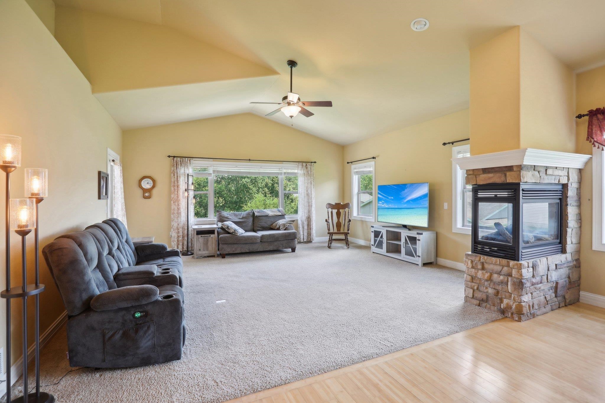 1601 Manassas Drive