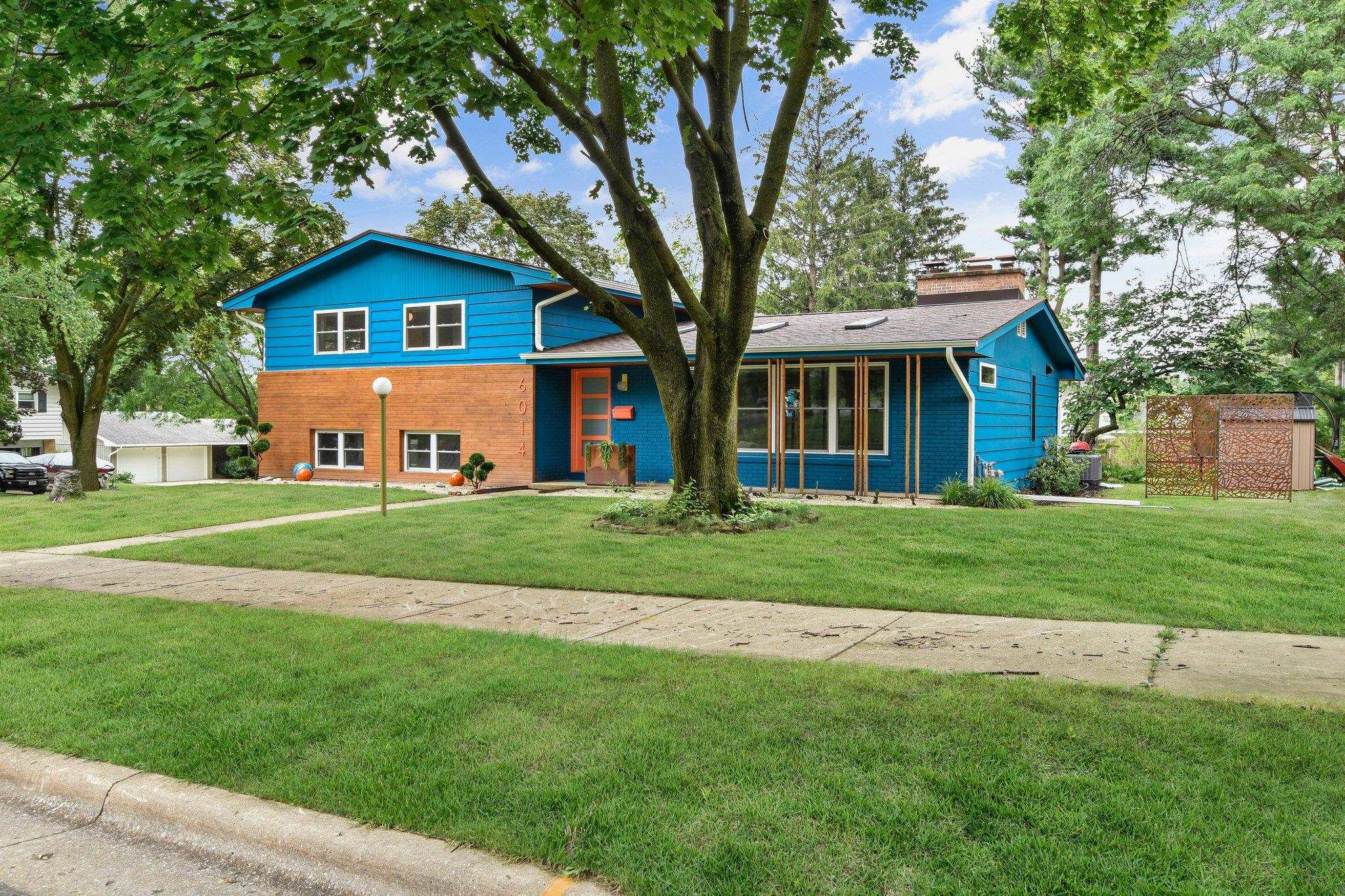 6014 Galley Court