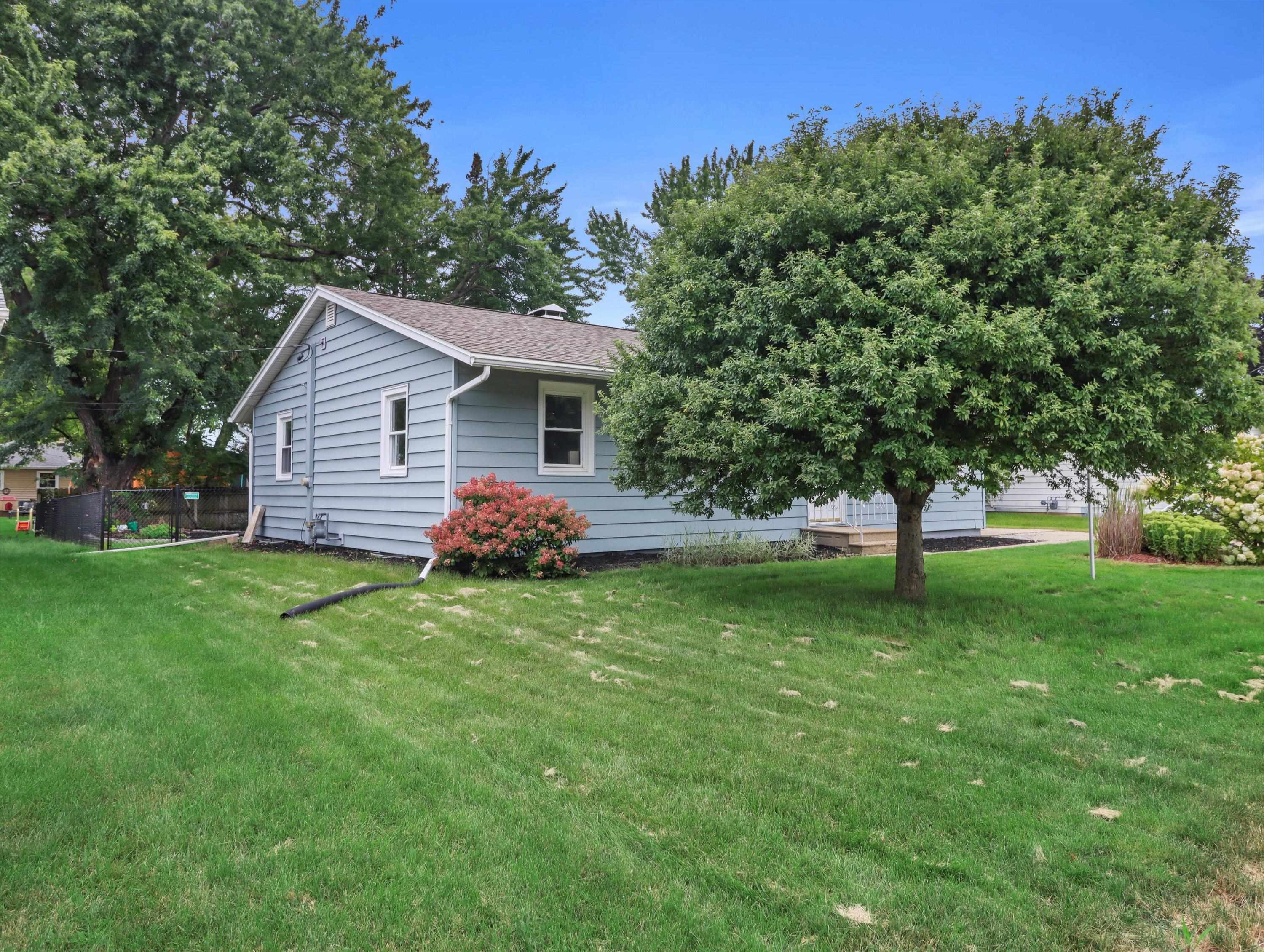 1223 Mayfair Drive
