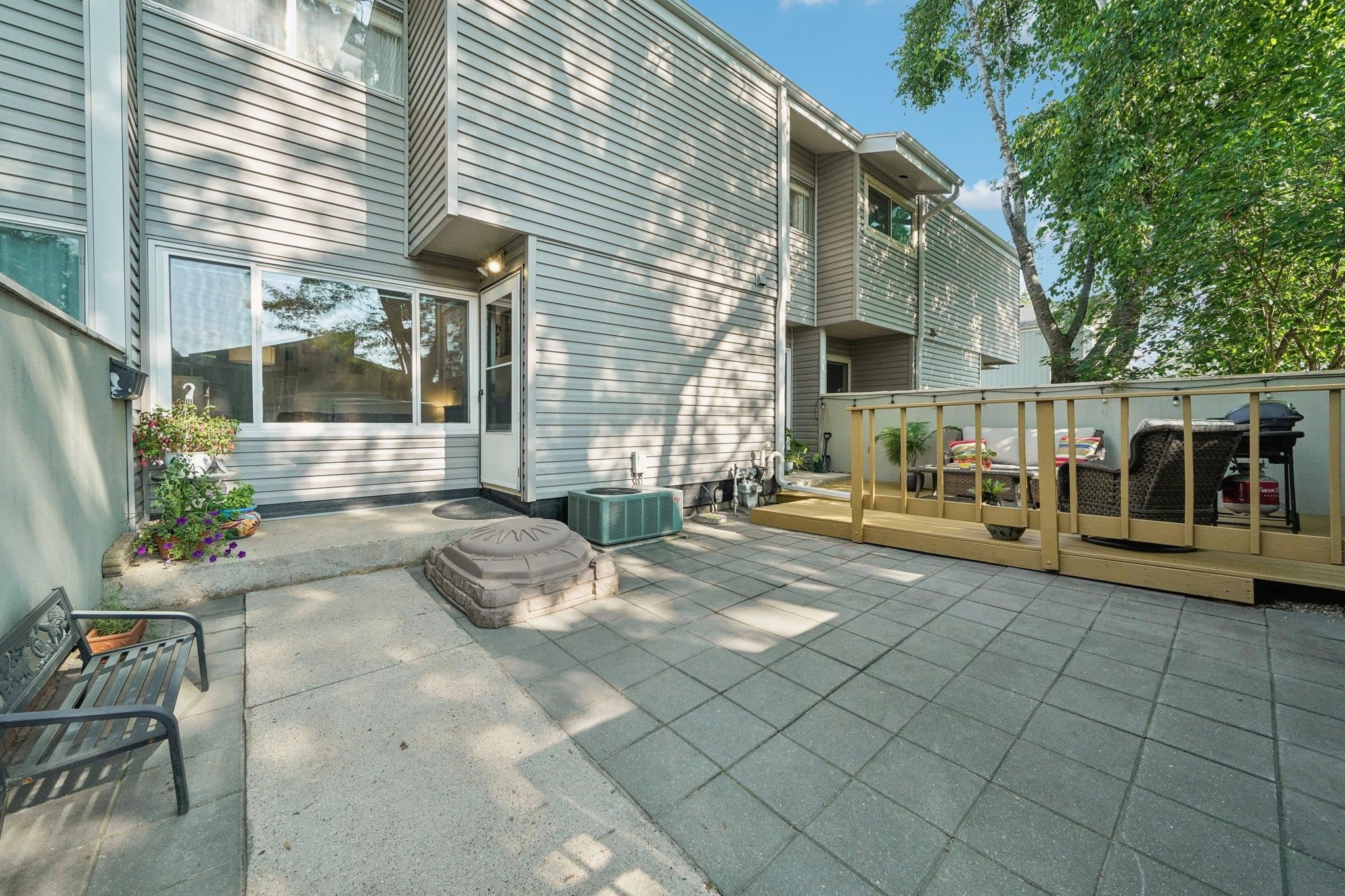 312 East Bluff