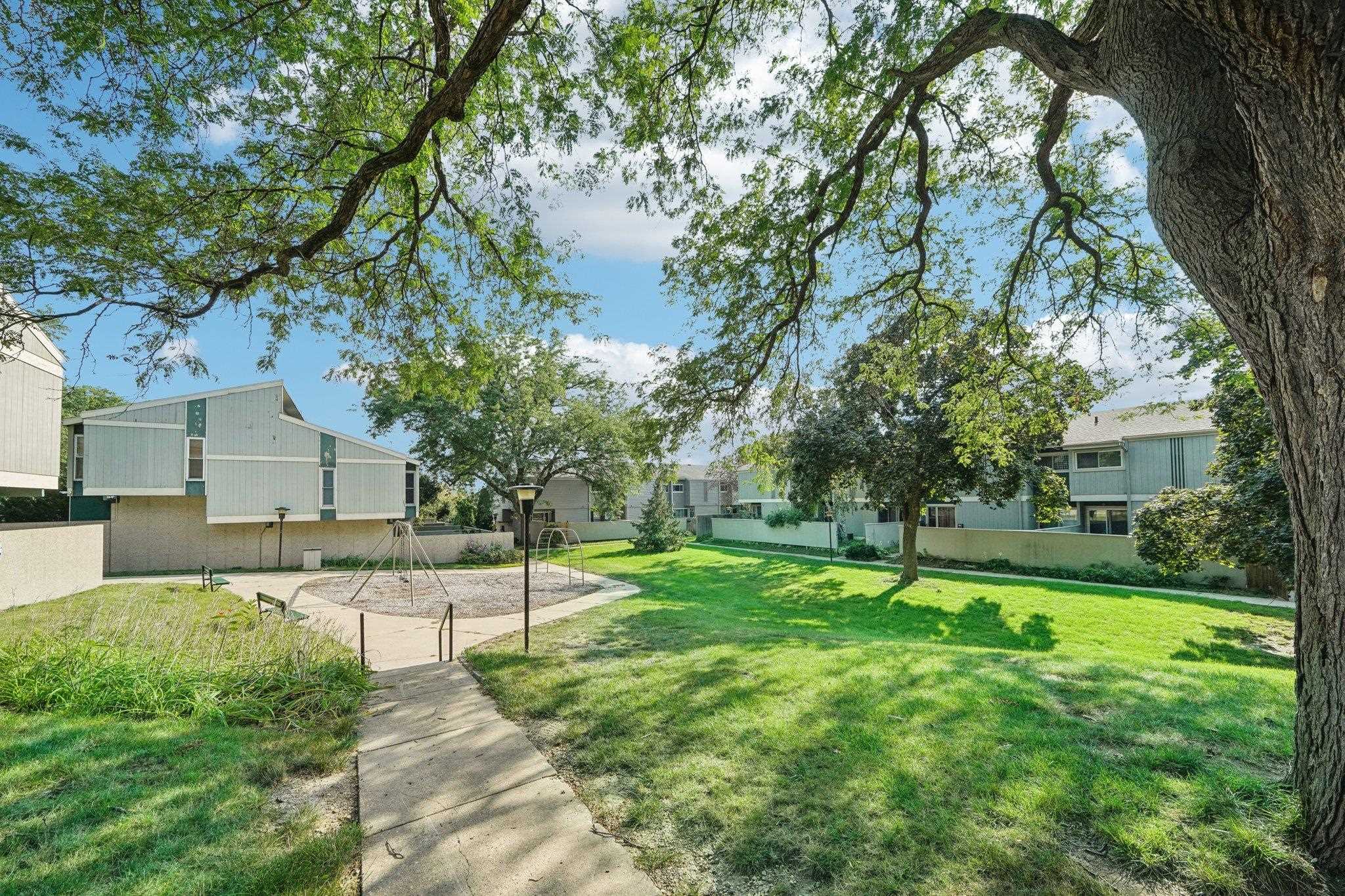 312 East Bluff