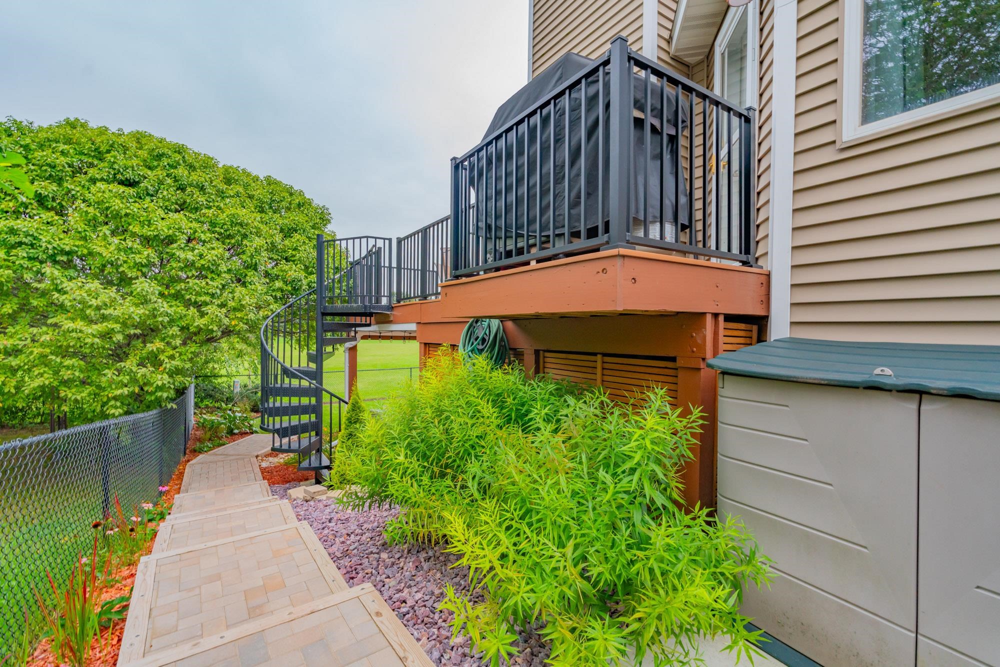 3922 Jenna Drive