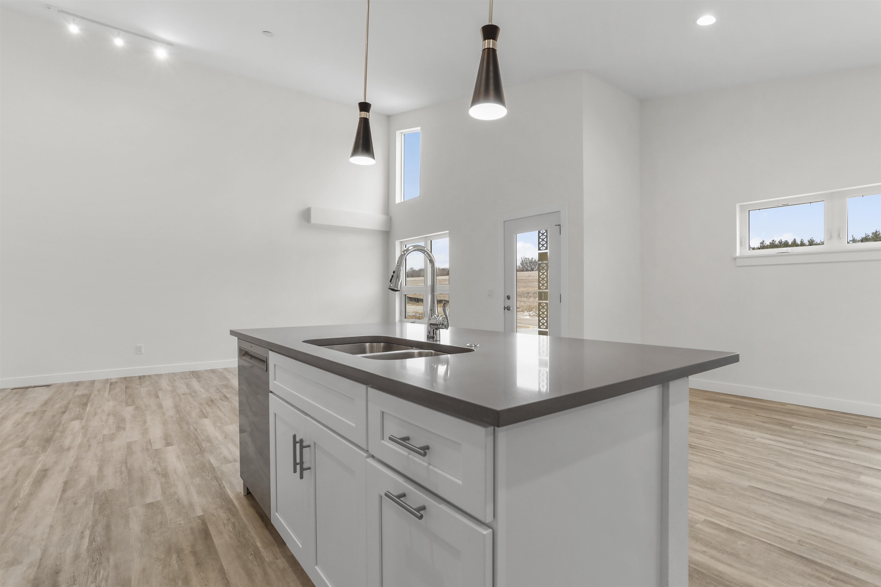 123 Lupine Avenue