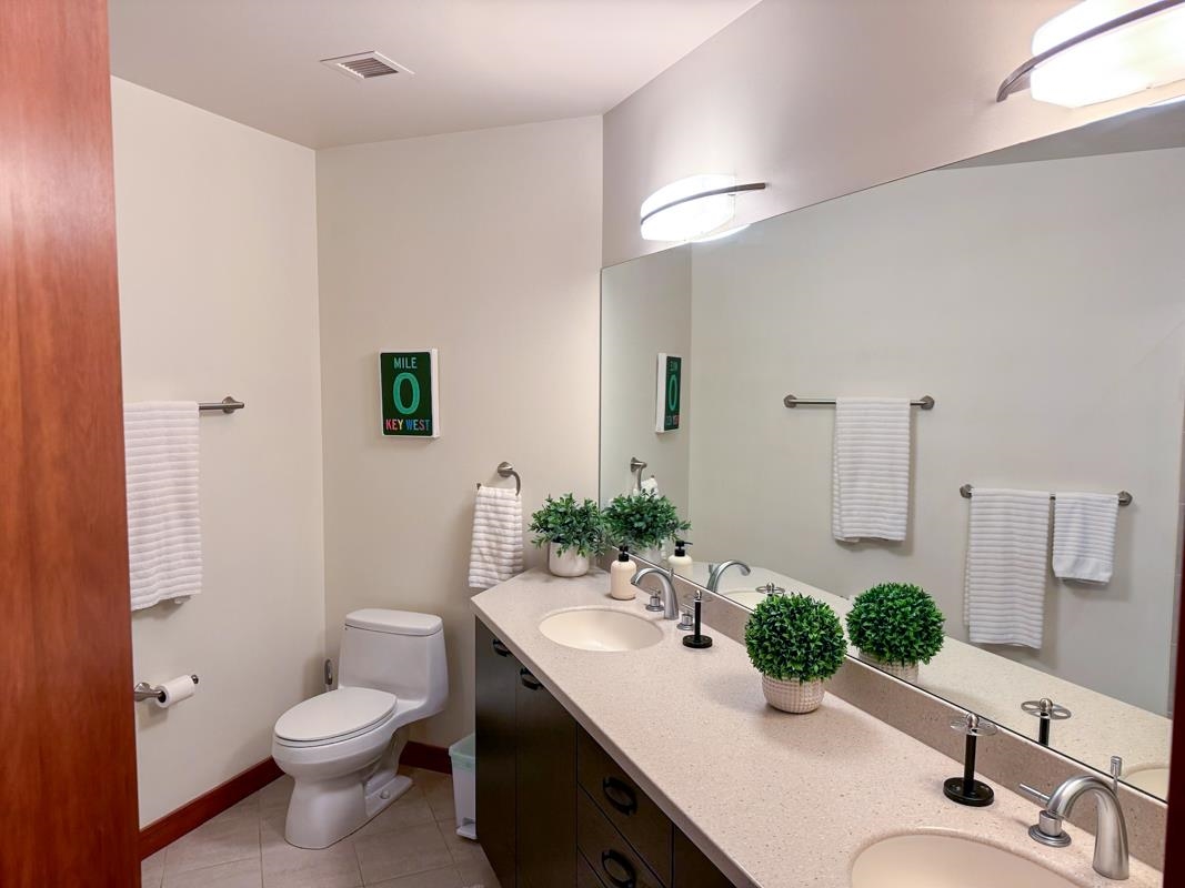 350 S Hamilton Street Unit: 308