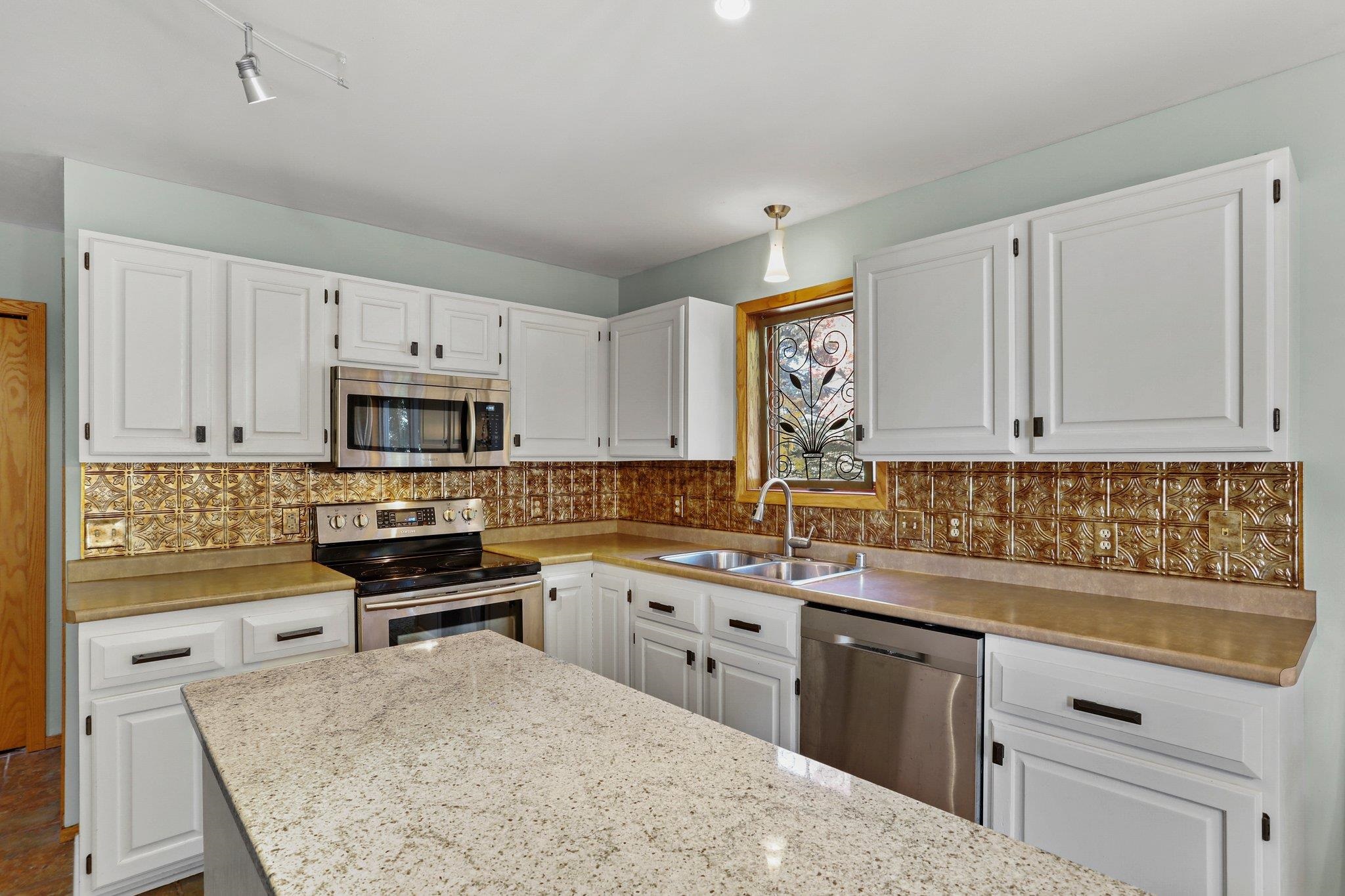 854 Sky Ridge Drive