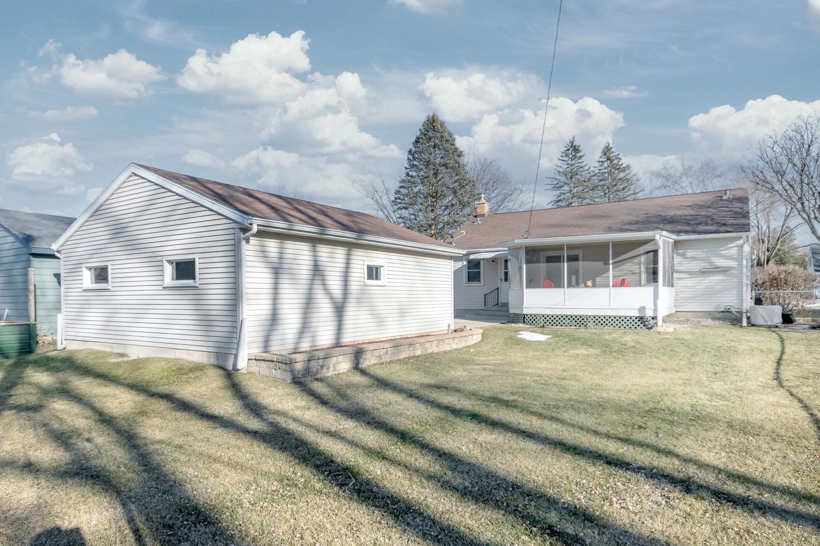 4805 ROIGAN Terrace