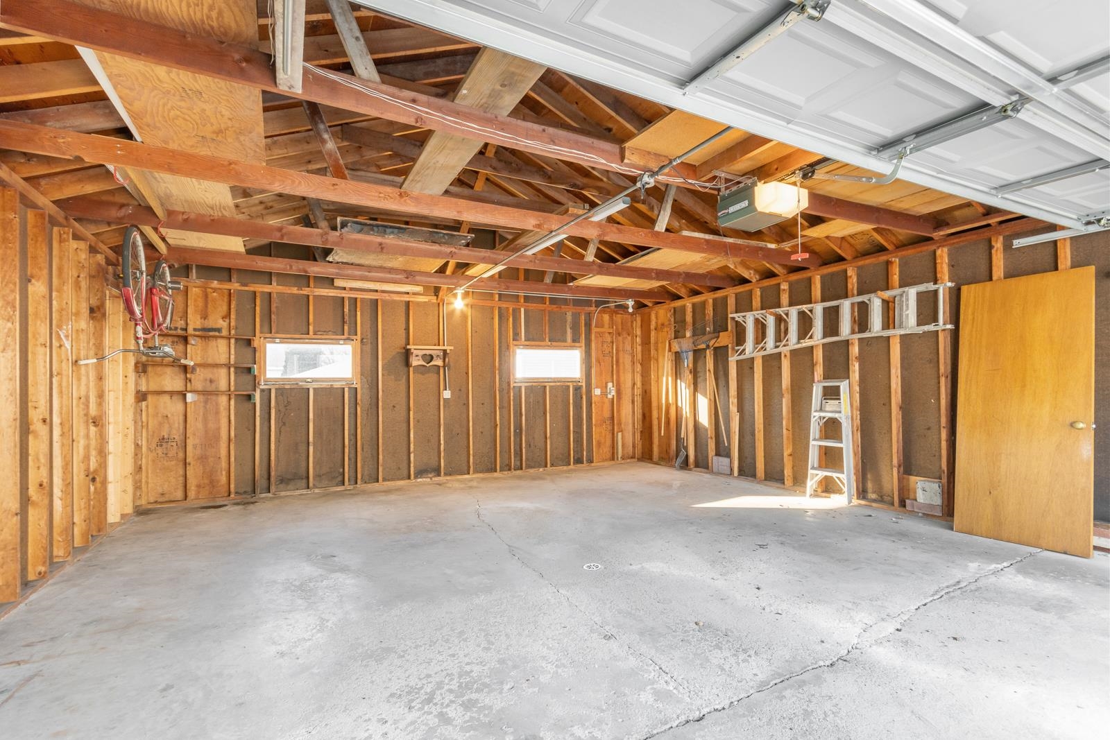 4805 ROIGAN Terrace