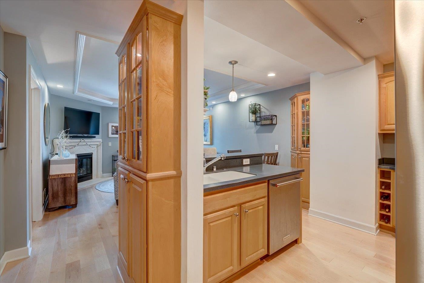 123 W Washington Avenue Unit: 603