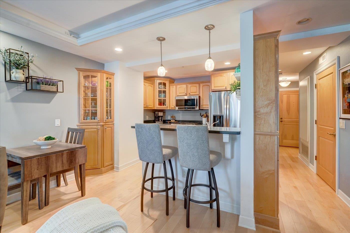 123 W Washington Avenue Unit: 603