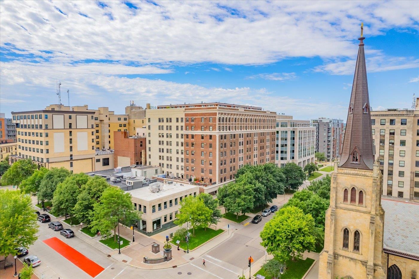 123 W Washington Avenue Unit: 603