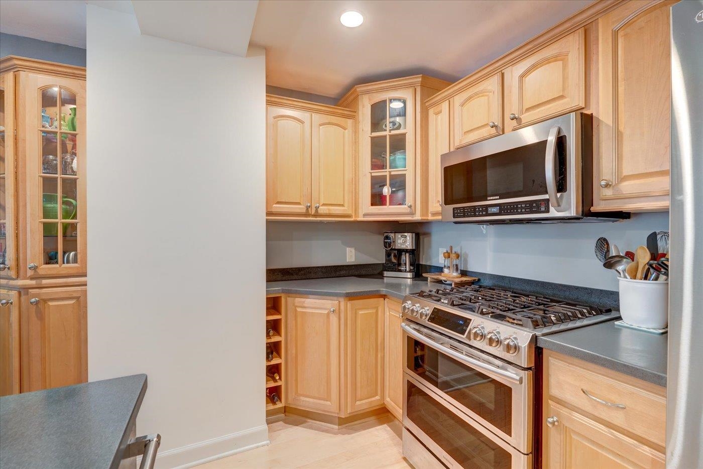 123 W Washington Avenue Unit: 603
