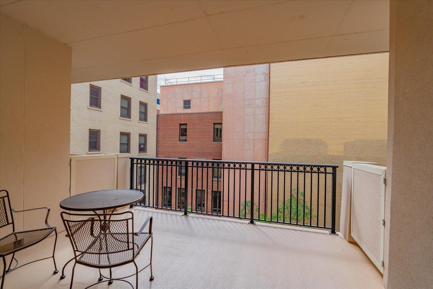 123 W Washington Avenue Unit: 603