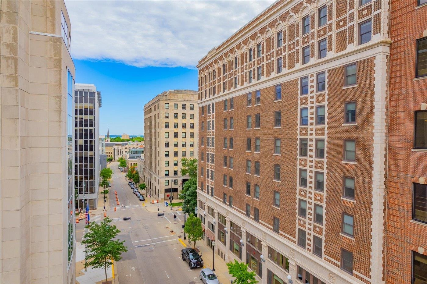 123 W Washington Avenue Unit: 603