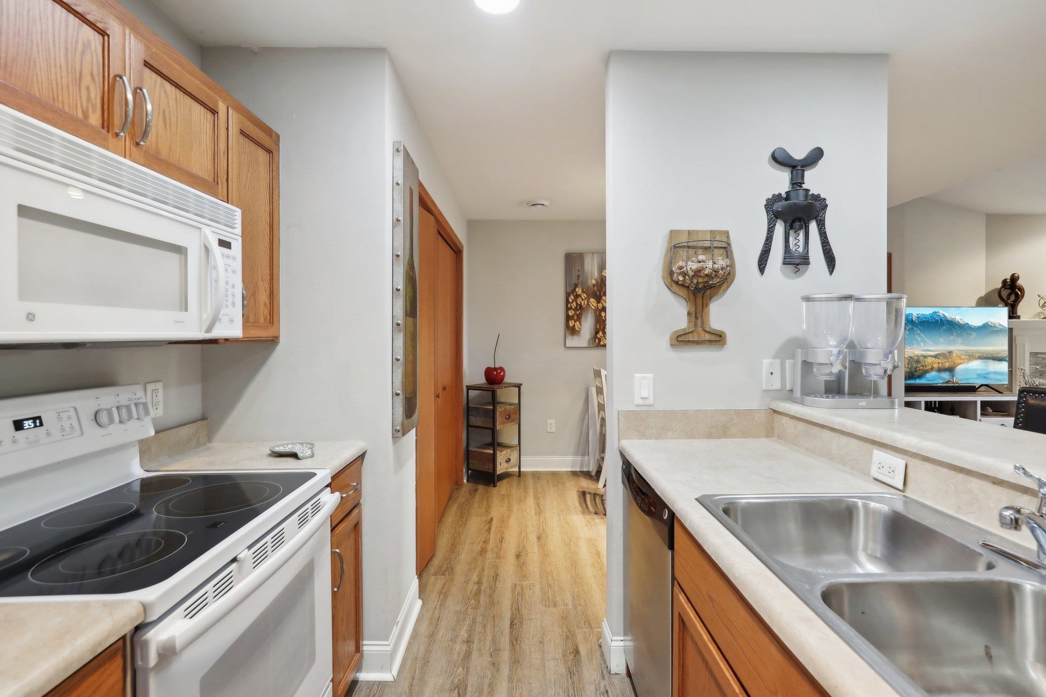 512 River Road 4