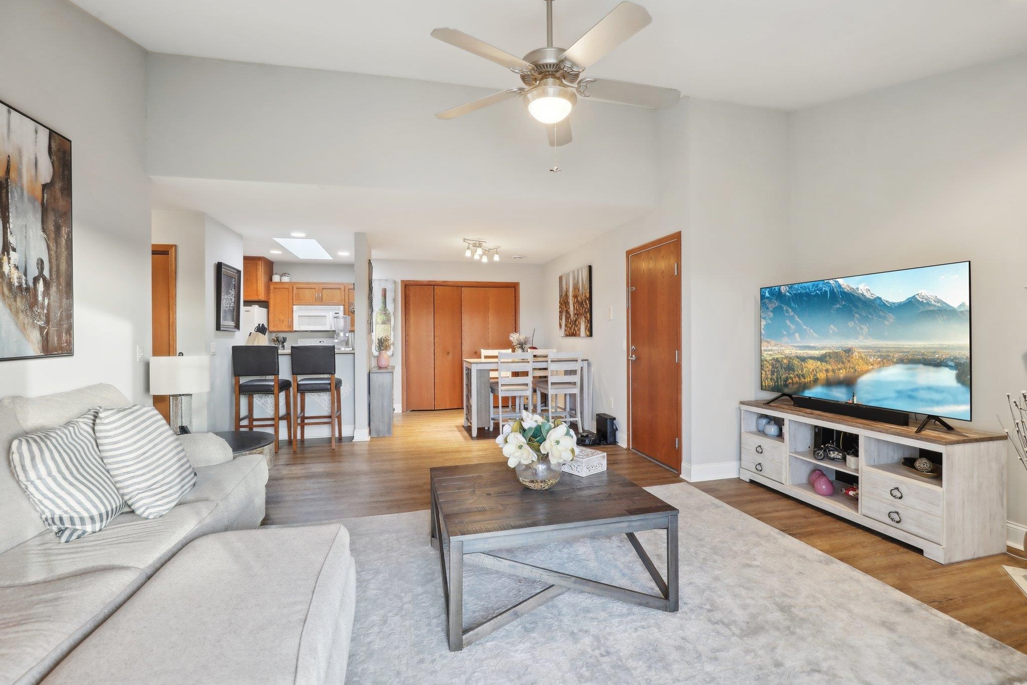 512 River Road 4