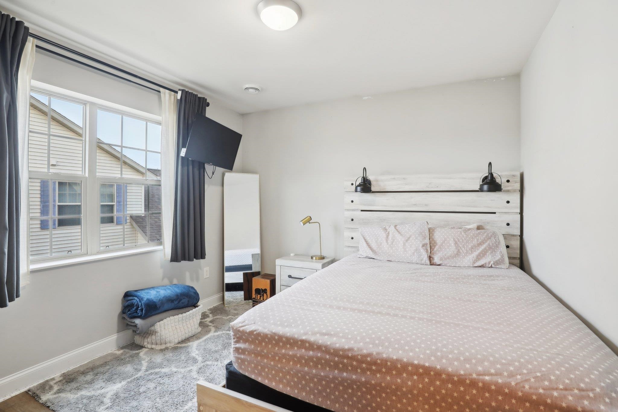 512 River Road 4