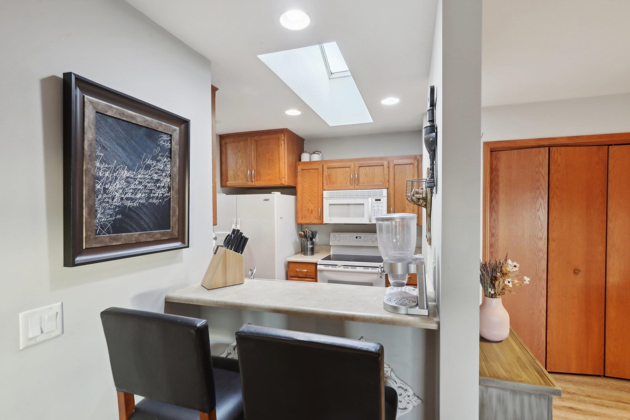 512 River Road 4