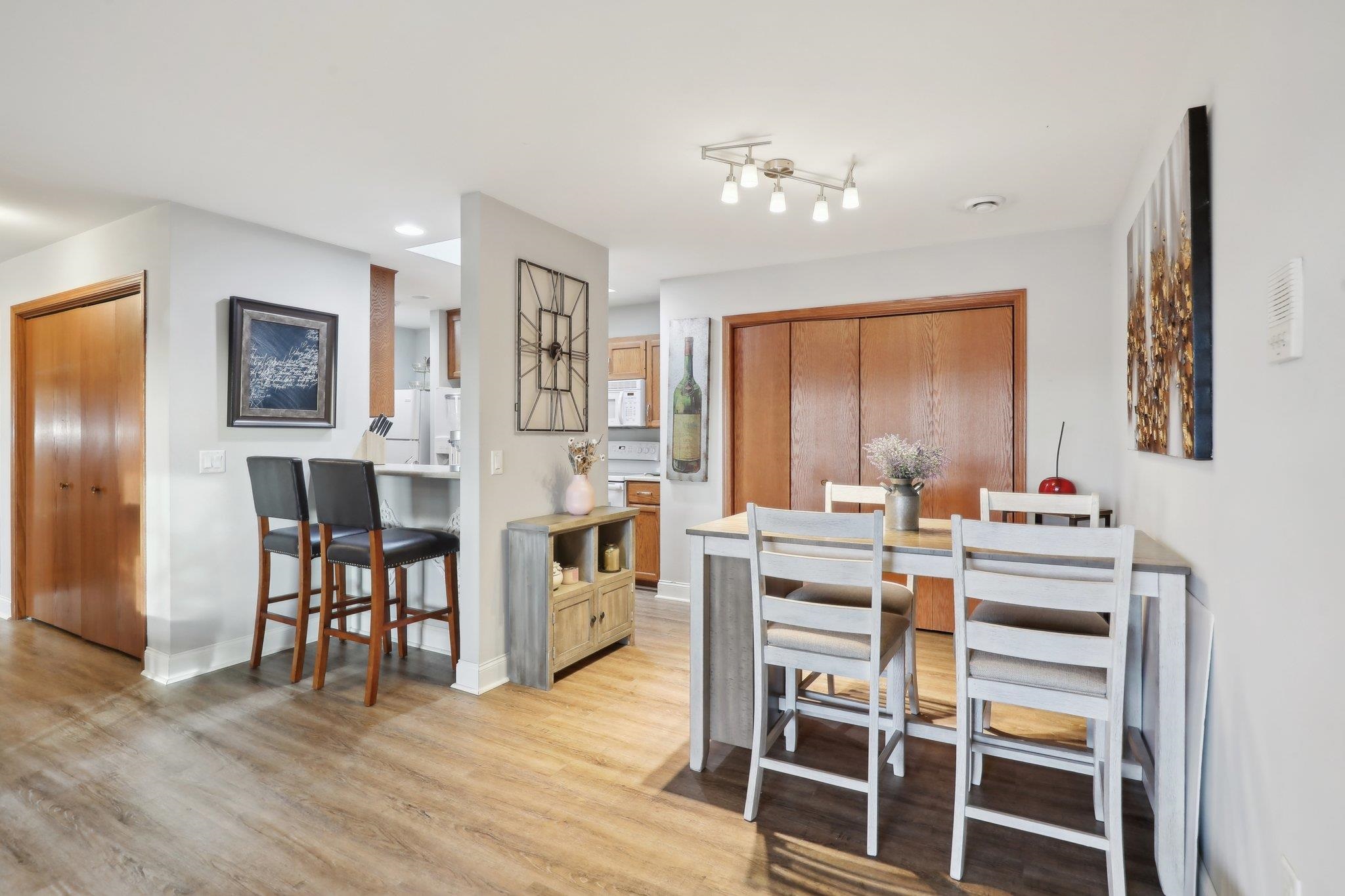 512 River Road 4