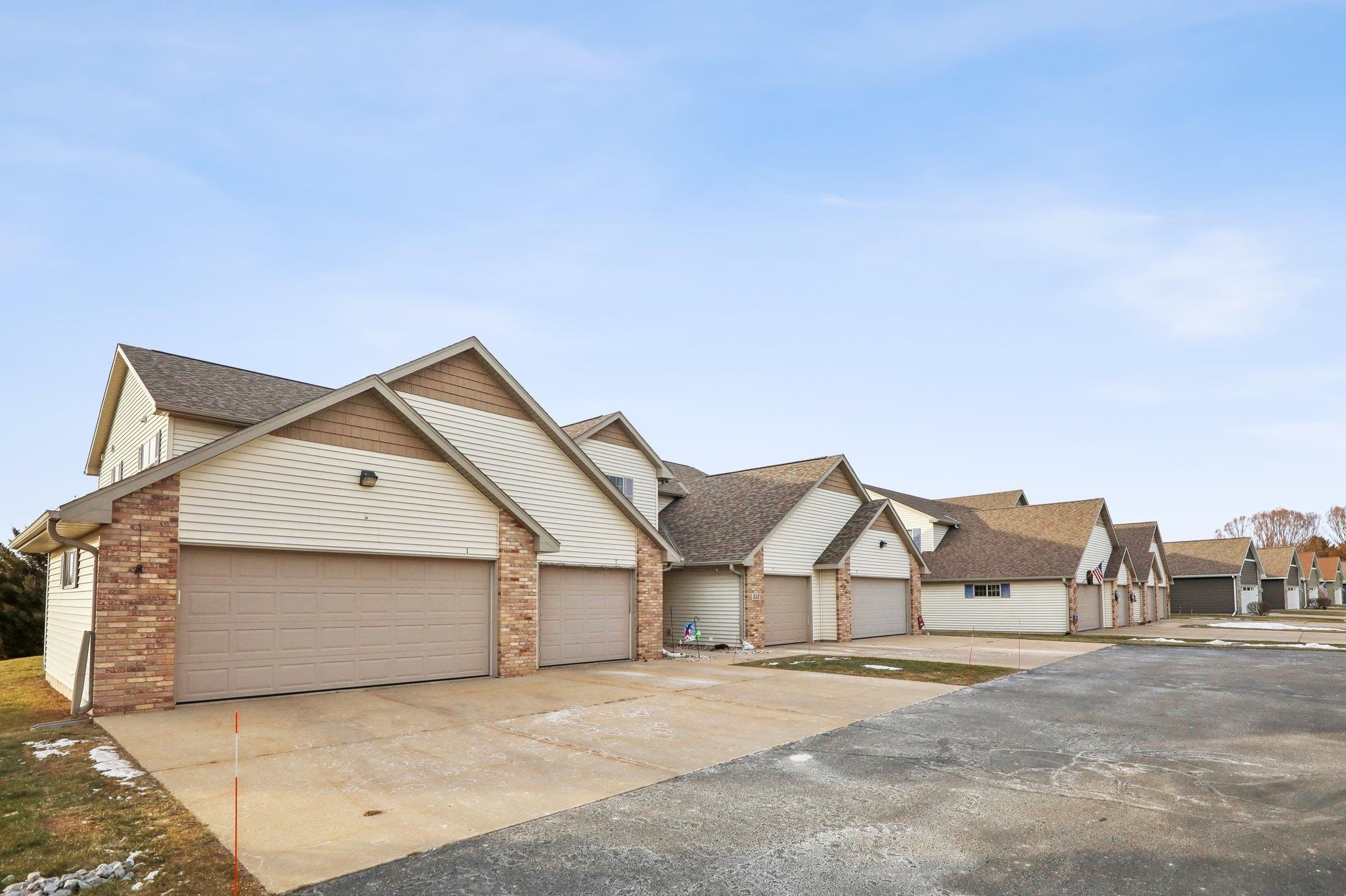 512 River Road 4