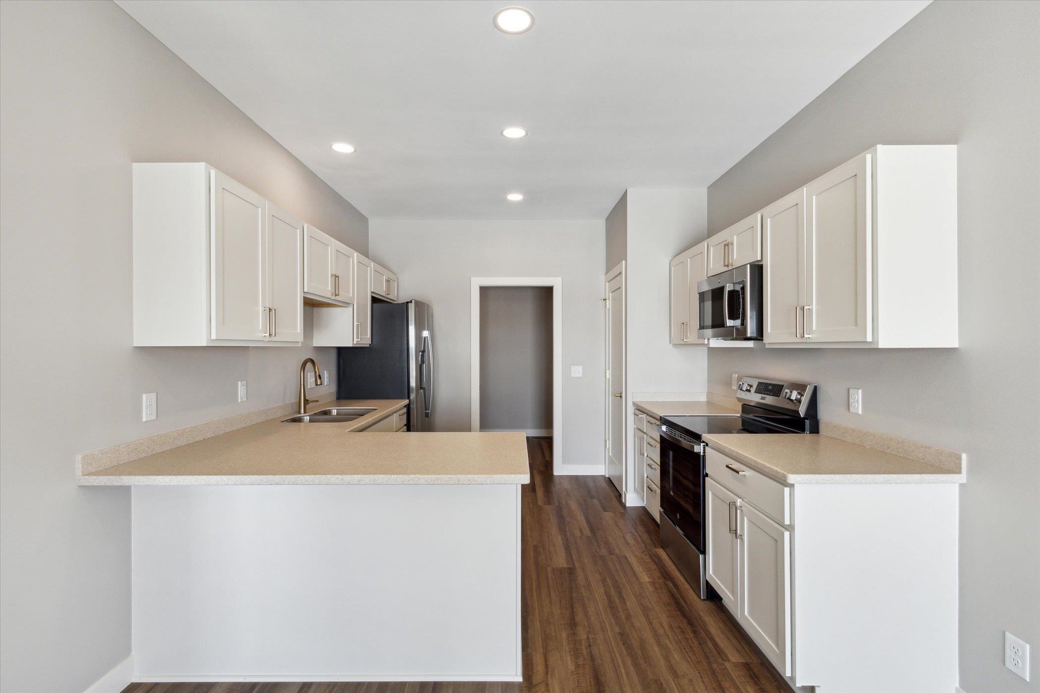 307 S 7th Street