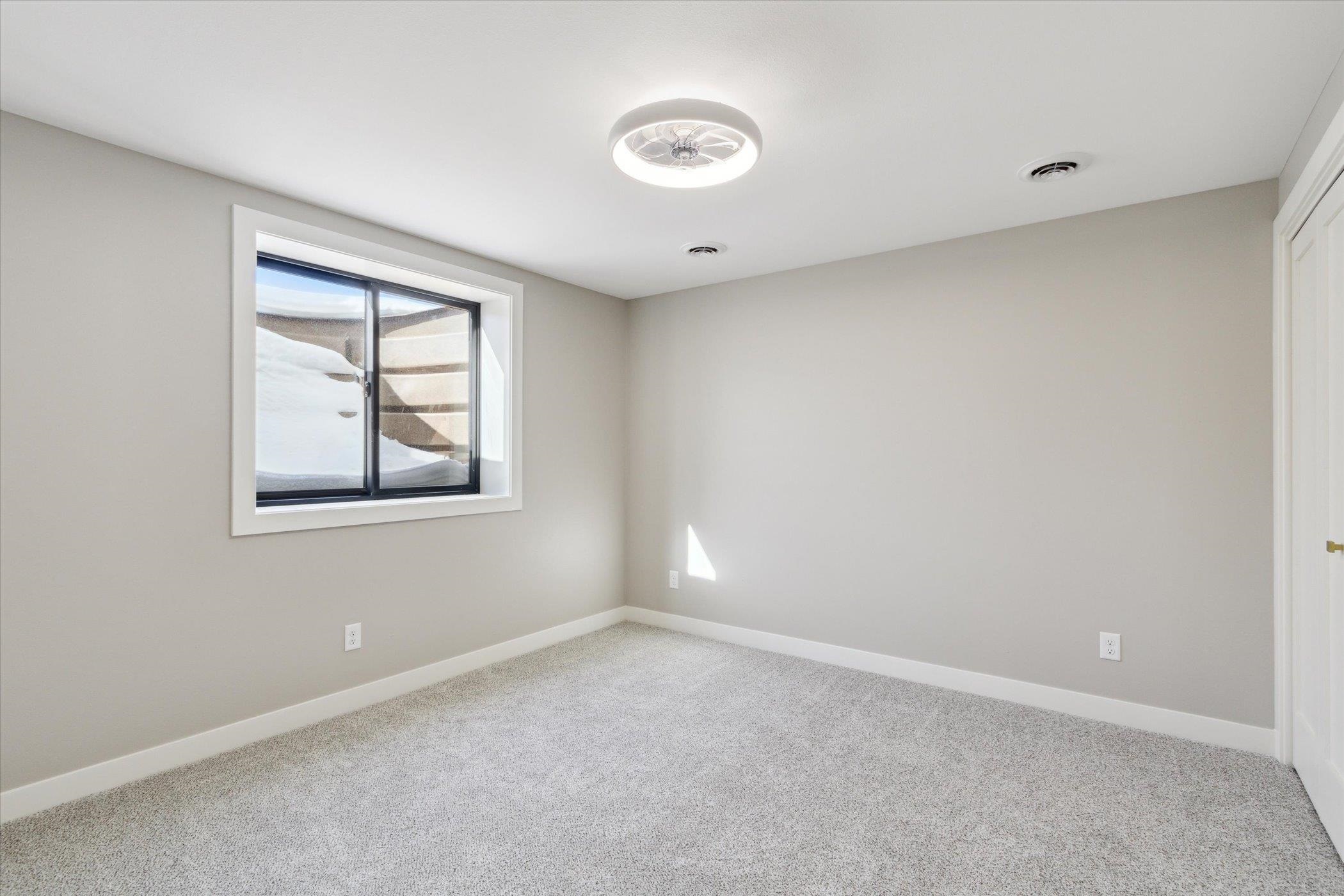 307 S 7th Street