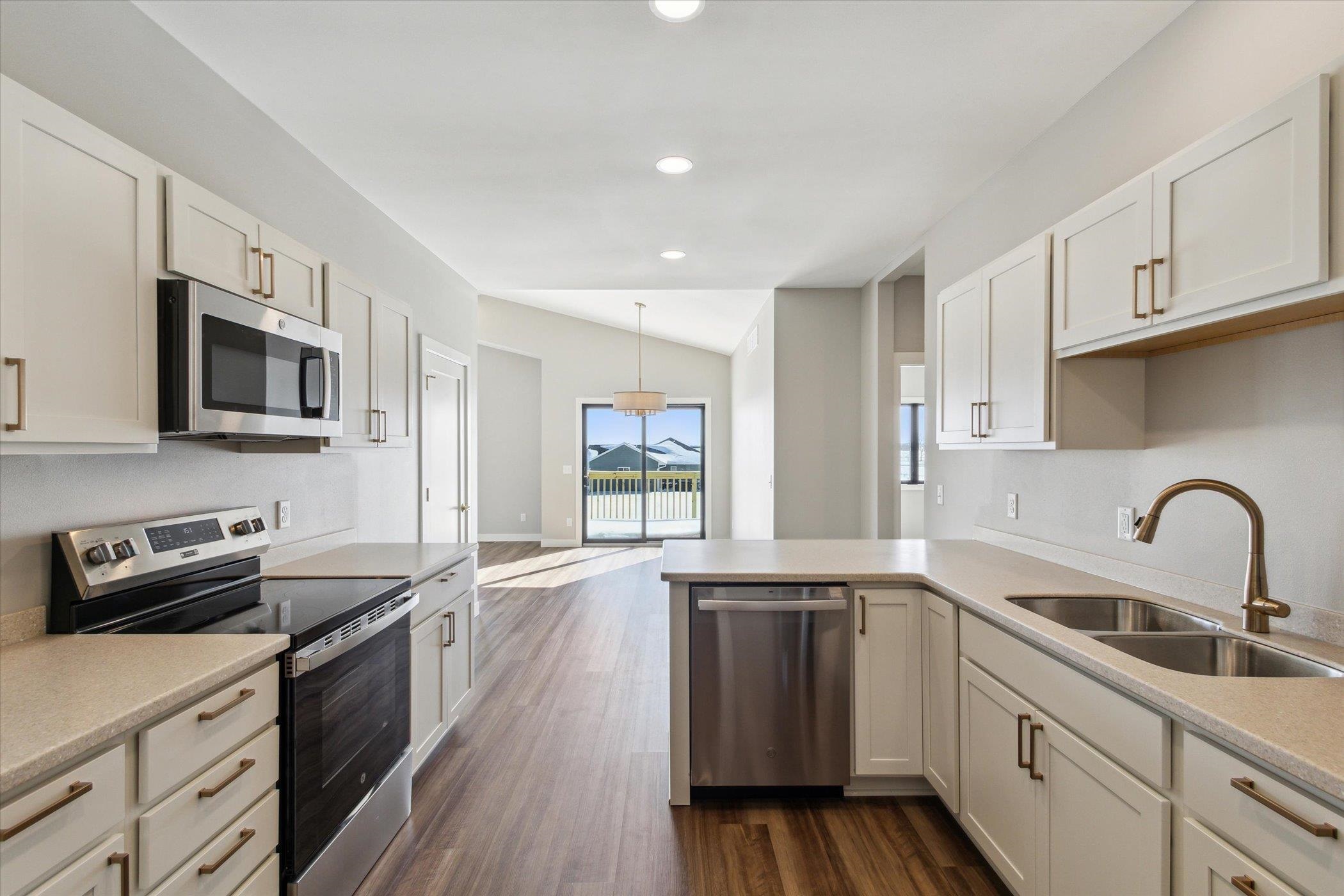 307 S 7th Street