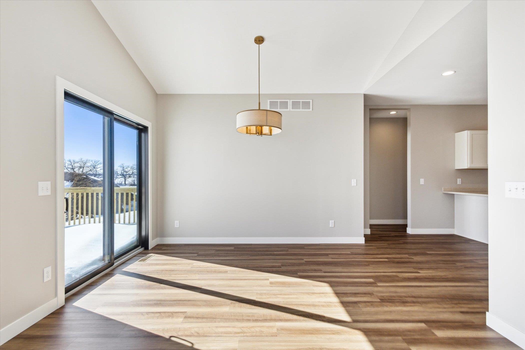 307 S 7th Street