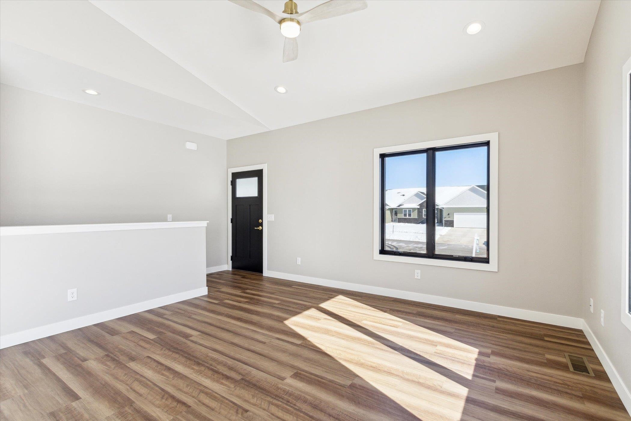 307 S 7th Street
