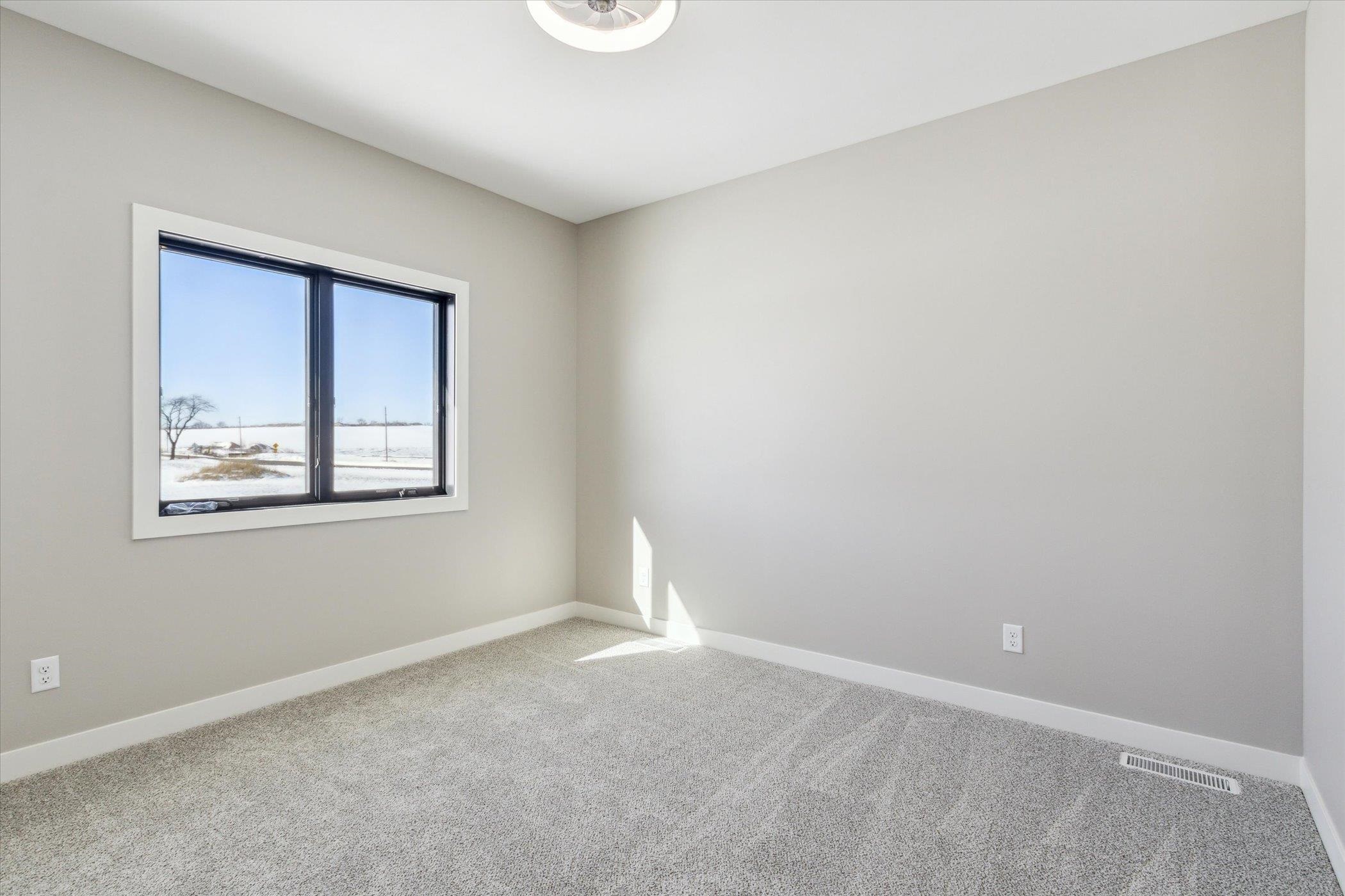 307 S 7th Street