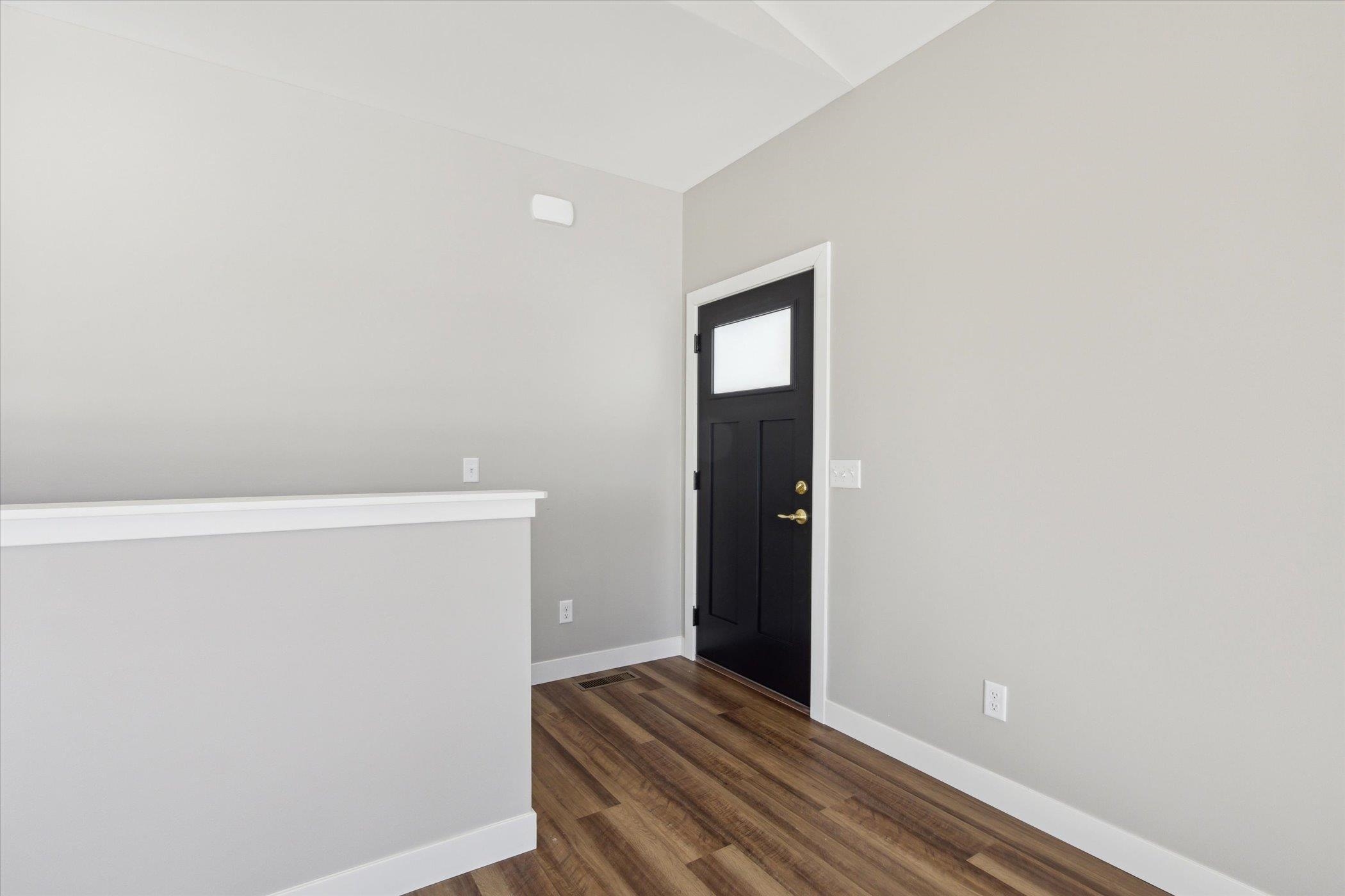 307 S 7th Street