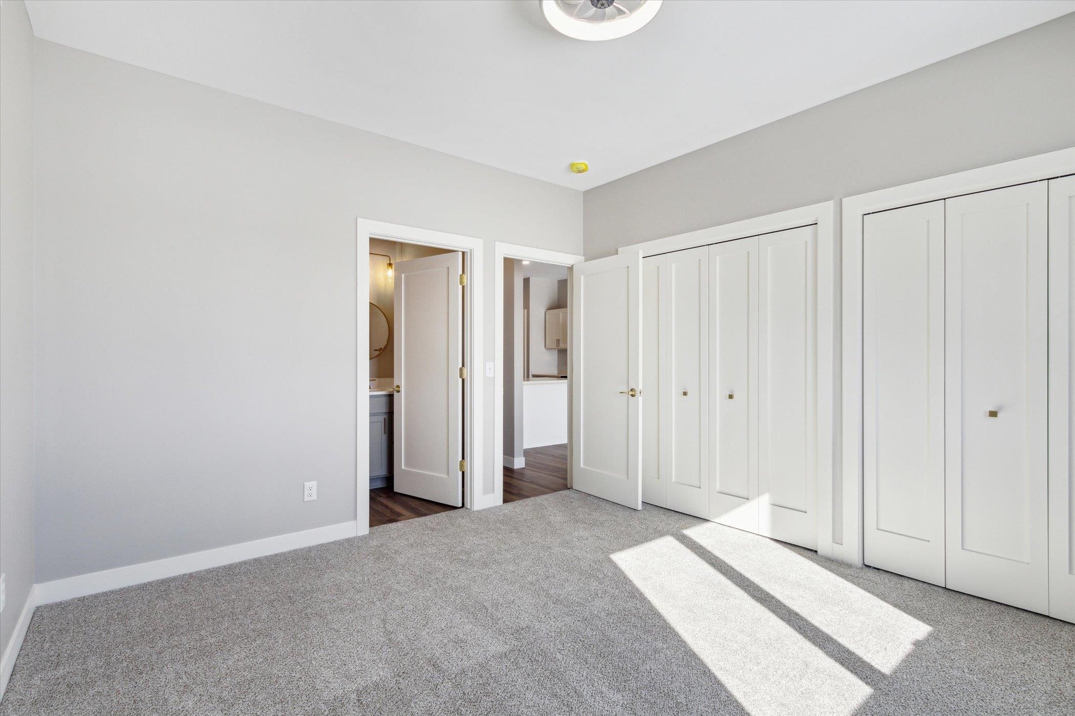 307 S 7th Street