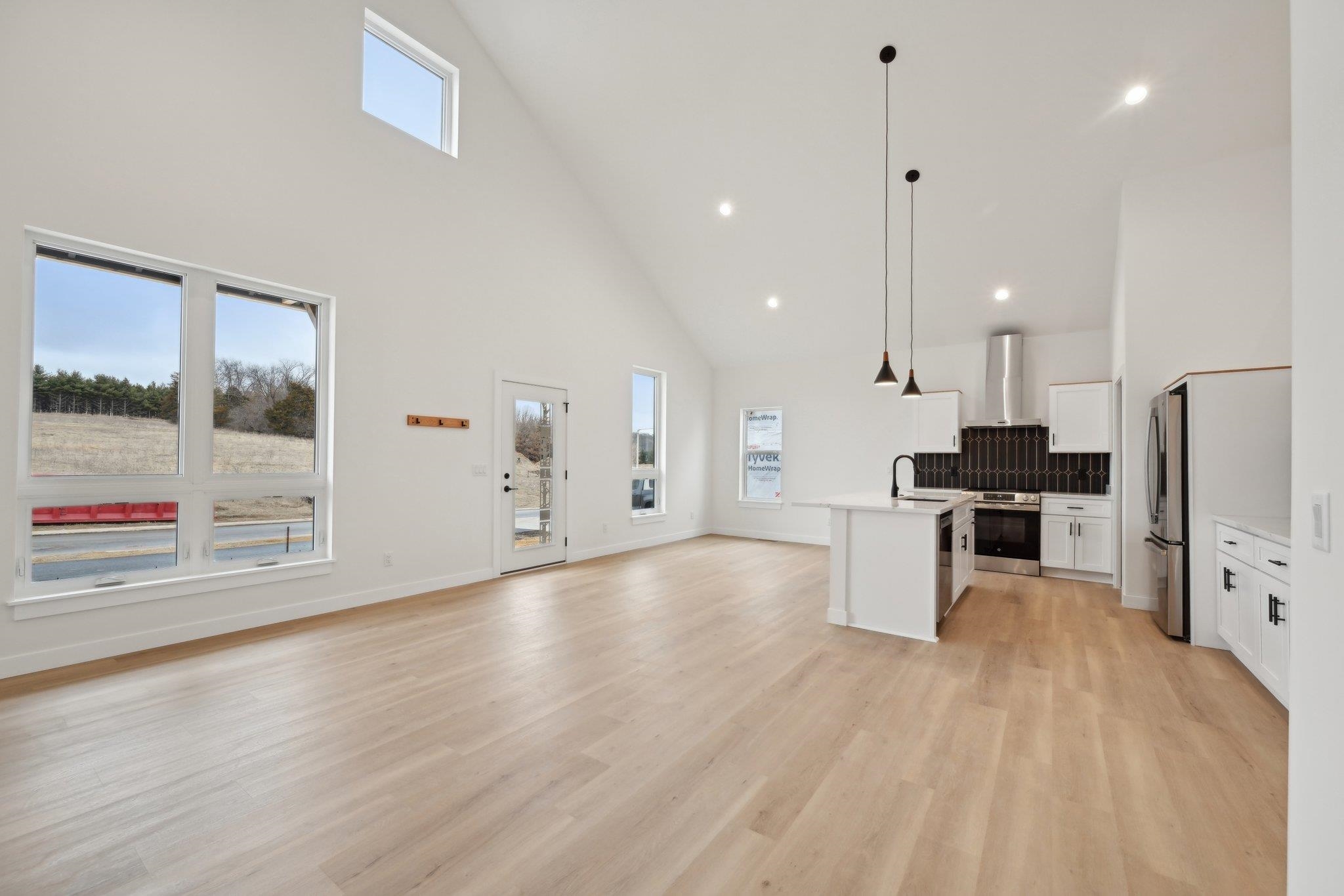 121 Lupine Avenue