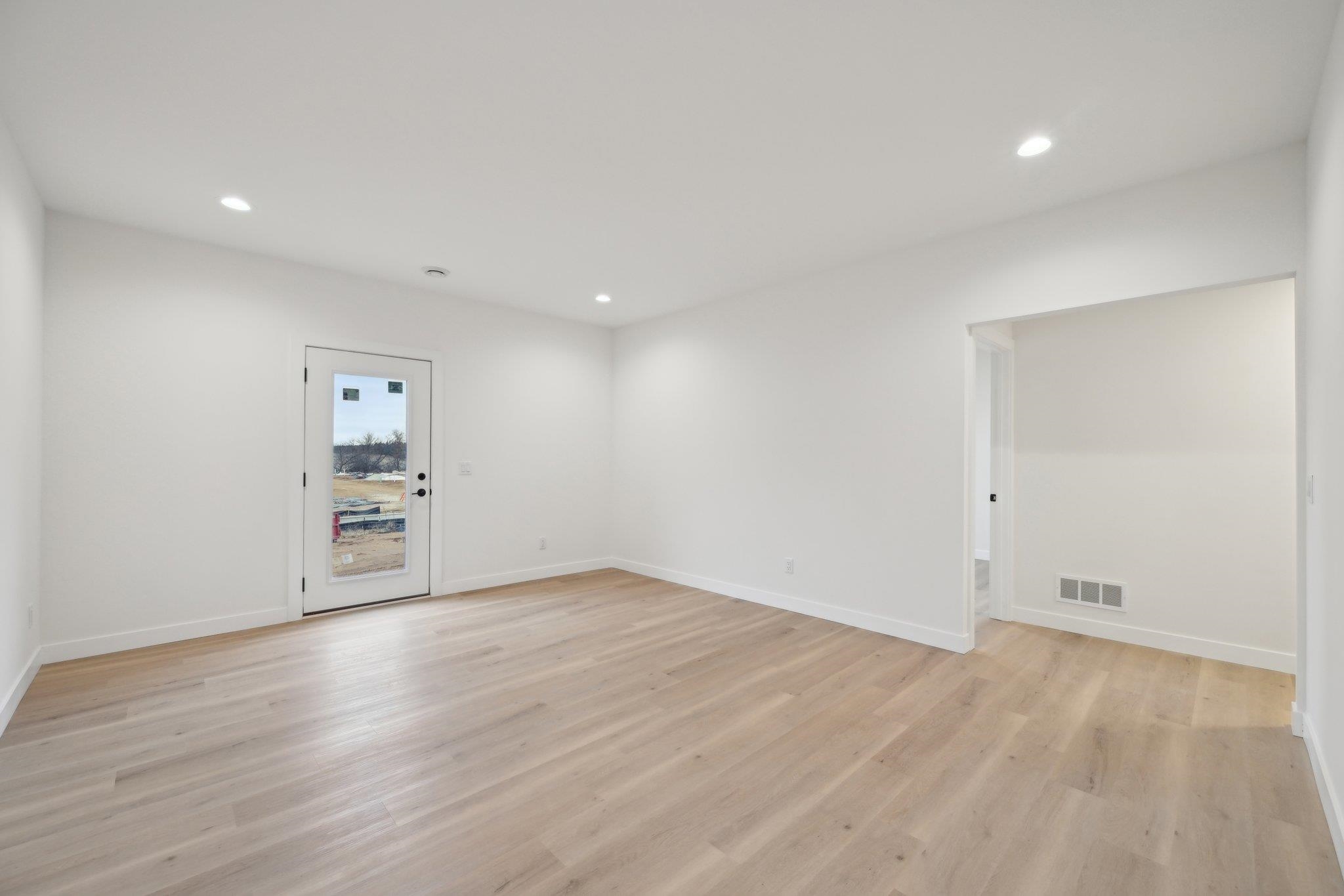 121 Lupine Avenue