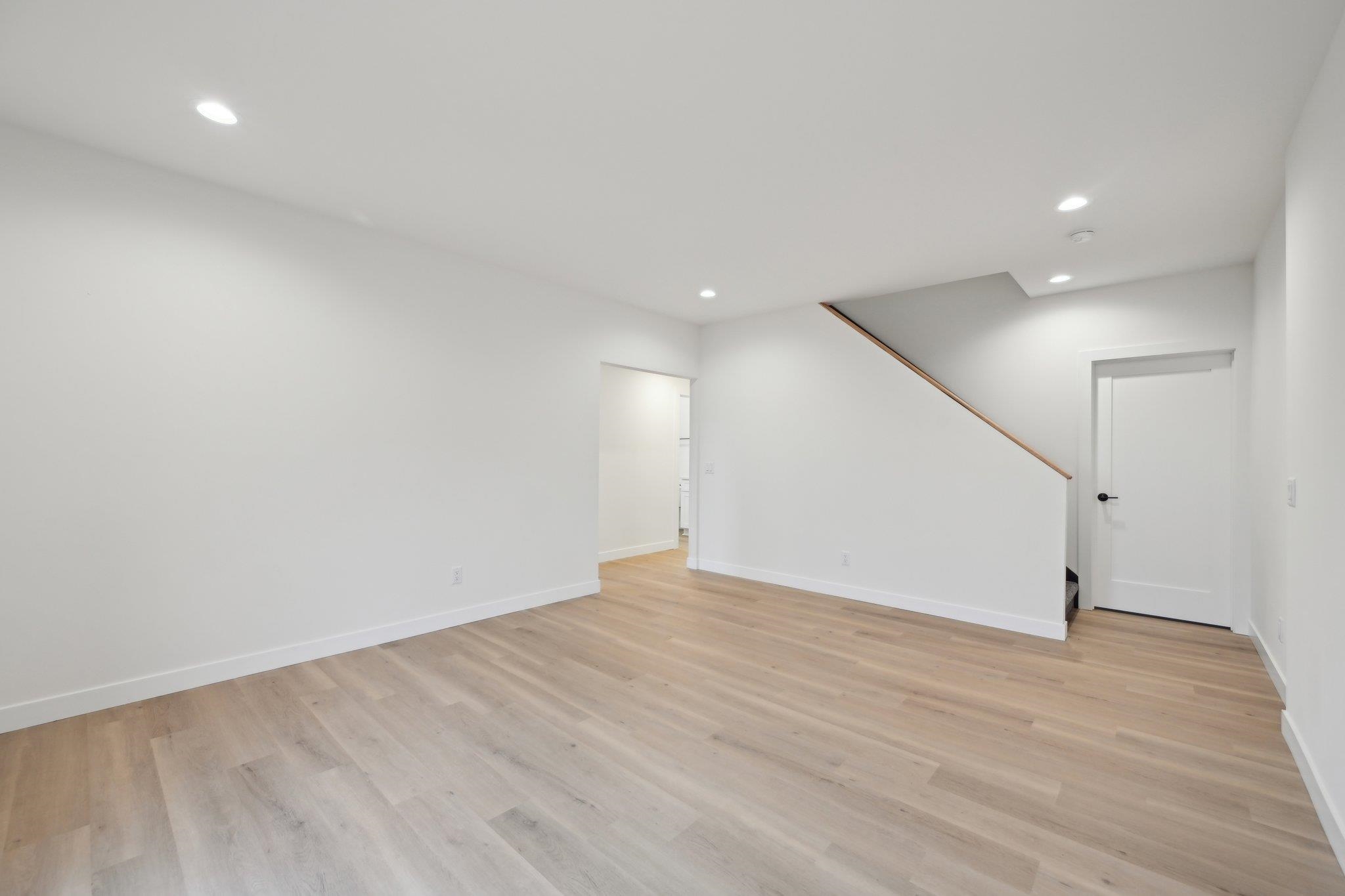 121 Lupine Avenue