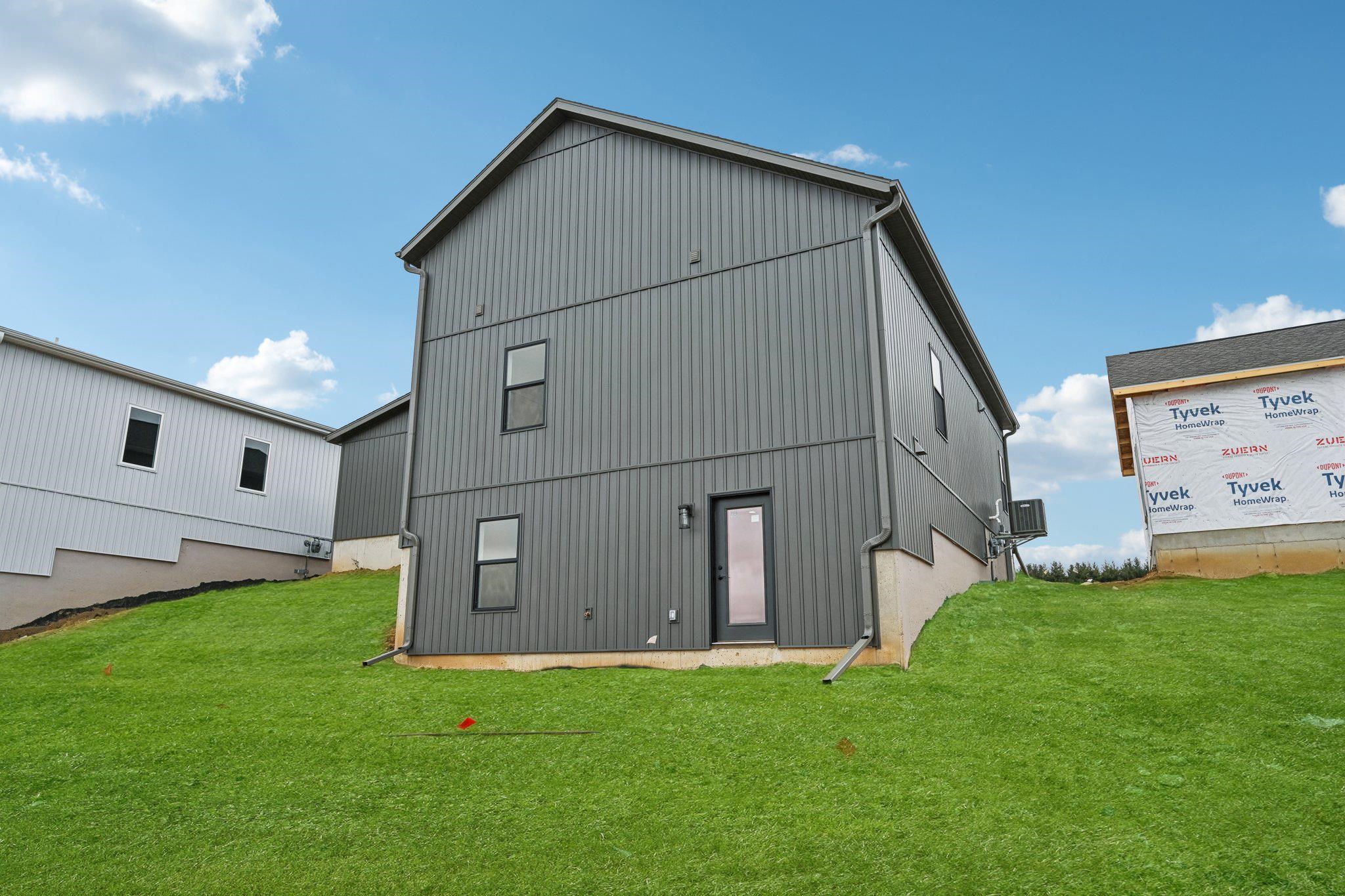 121 Lupine Avenue