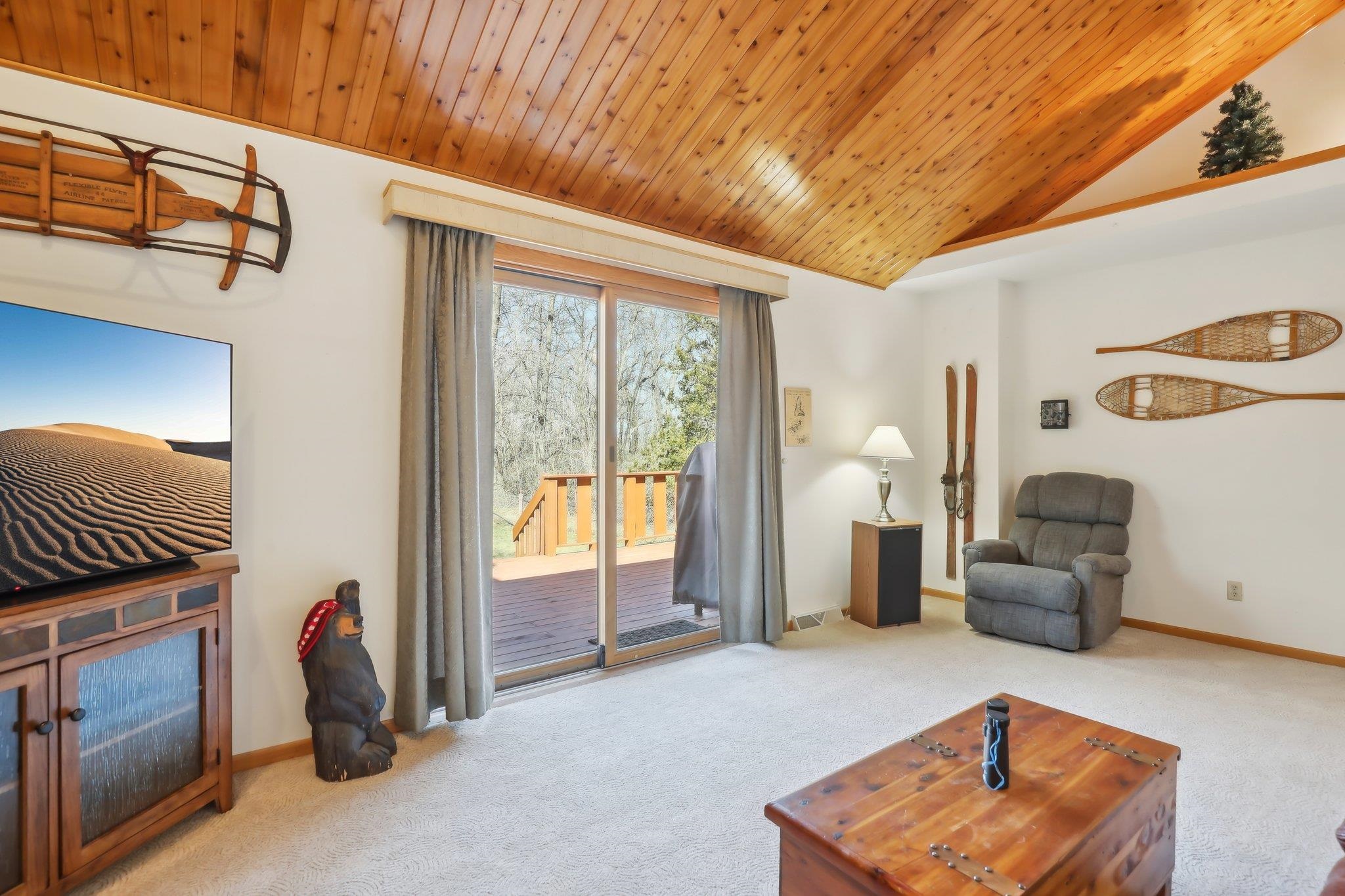 30 Knutson Drive