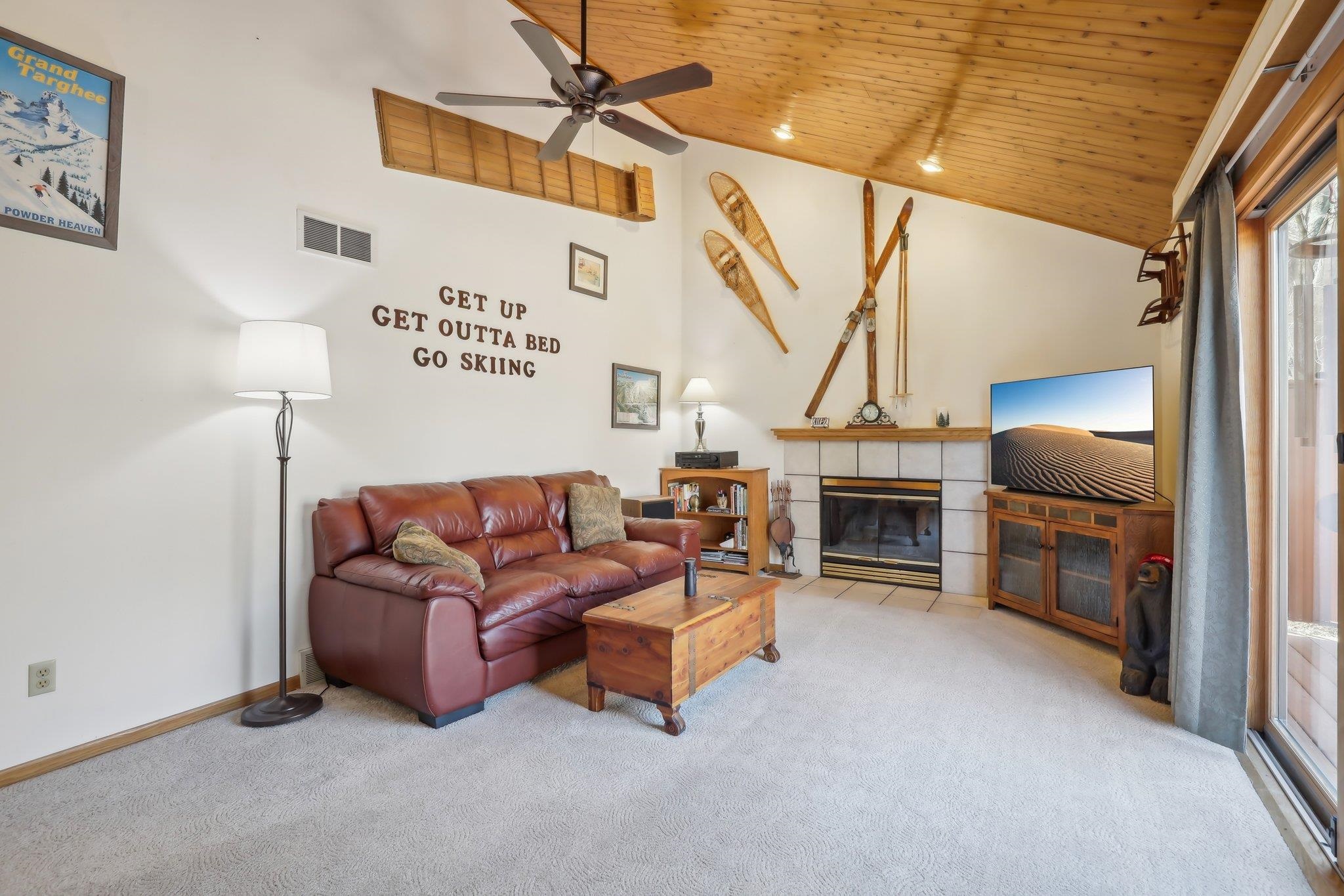 30 Knutson Drive