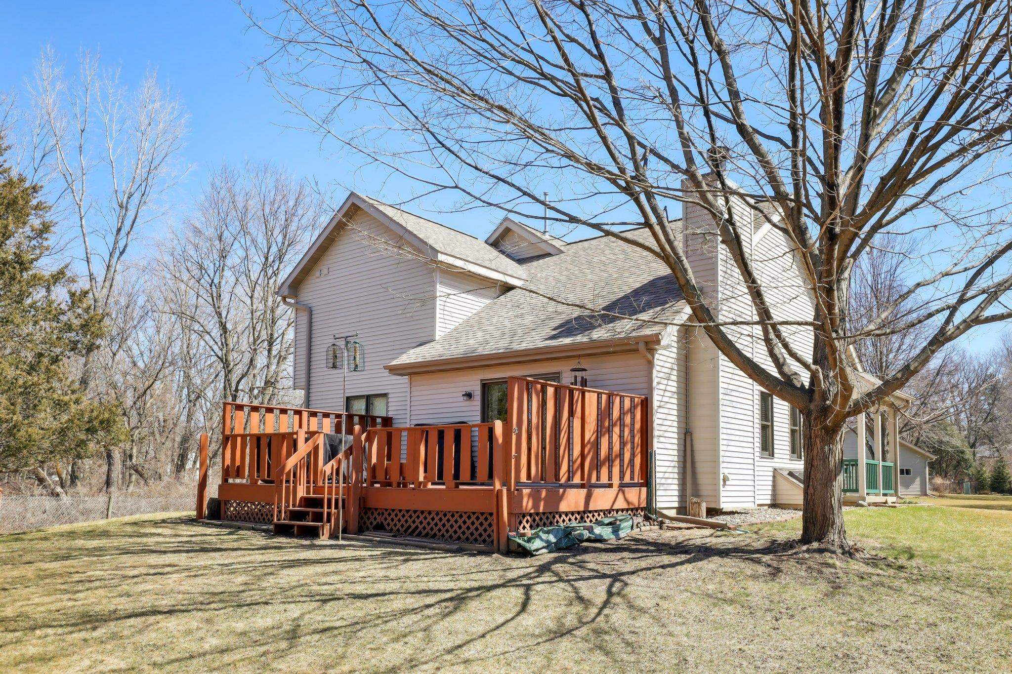 30 Knutson Drive