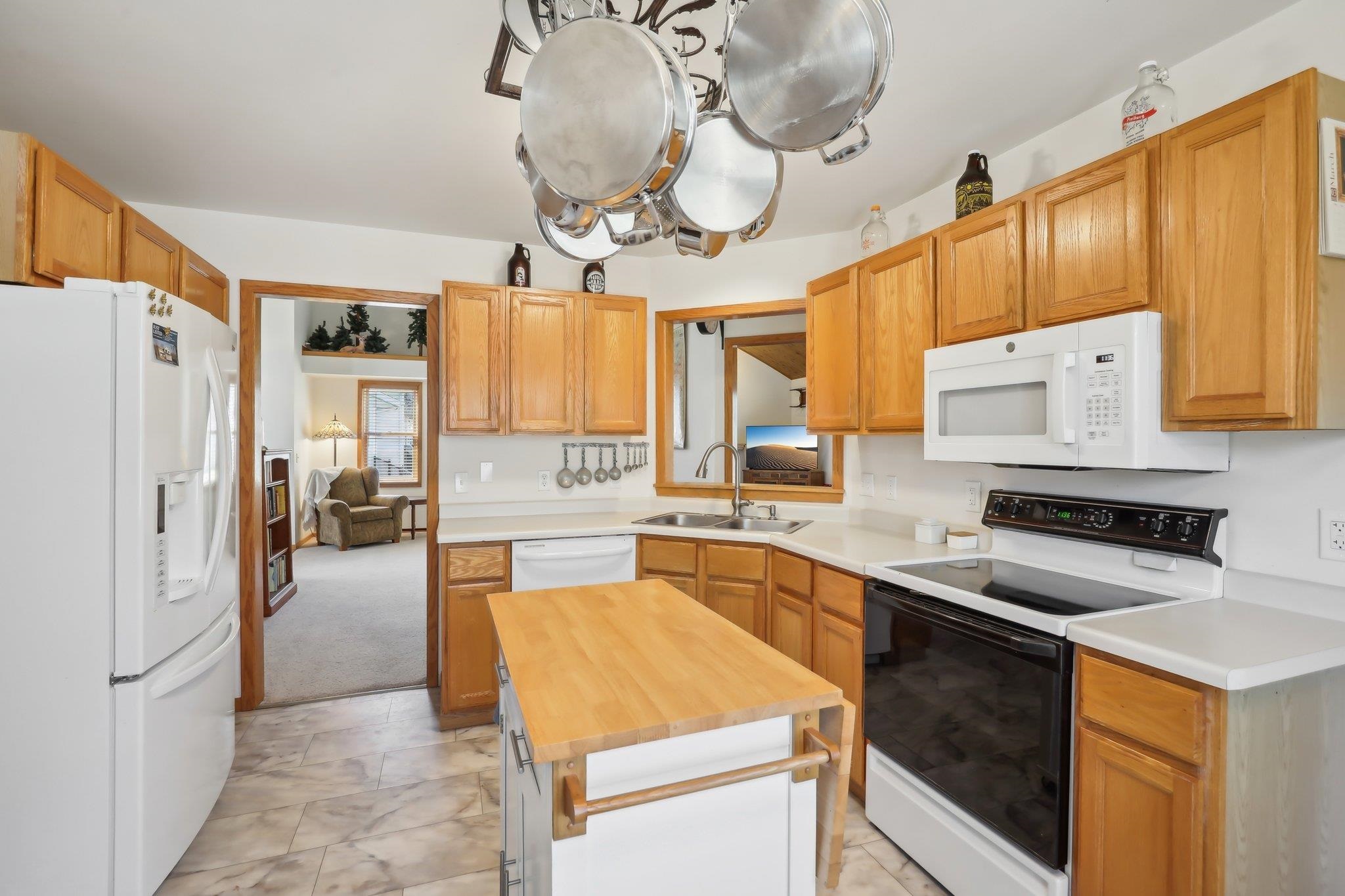 30 Knutson Drive