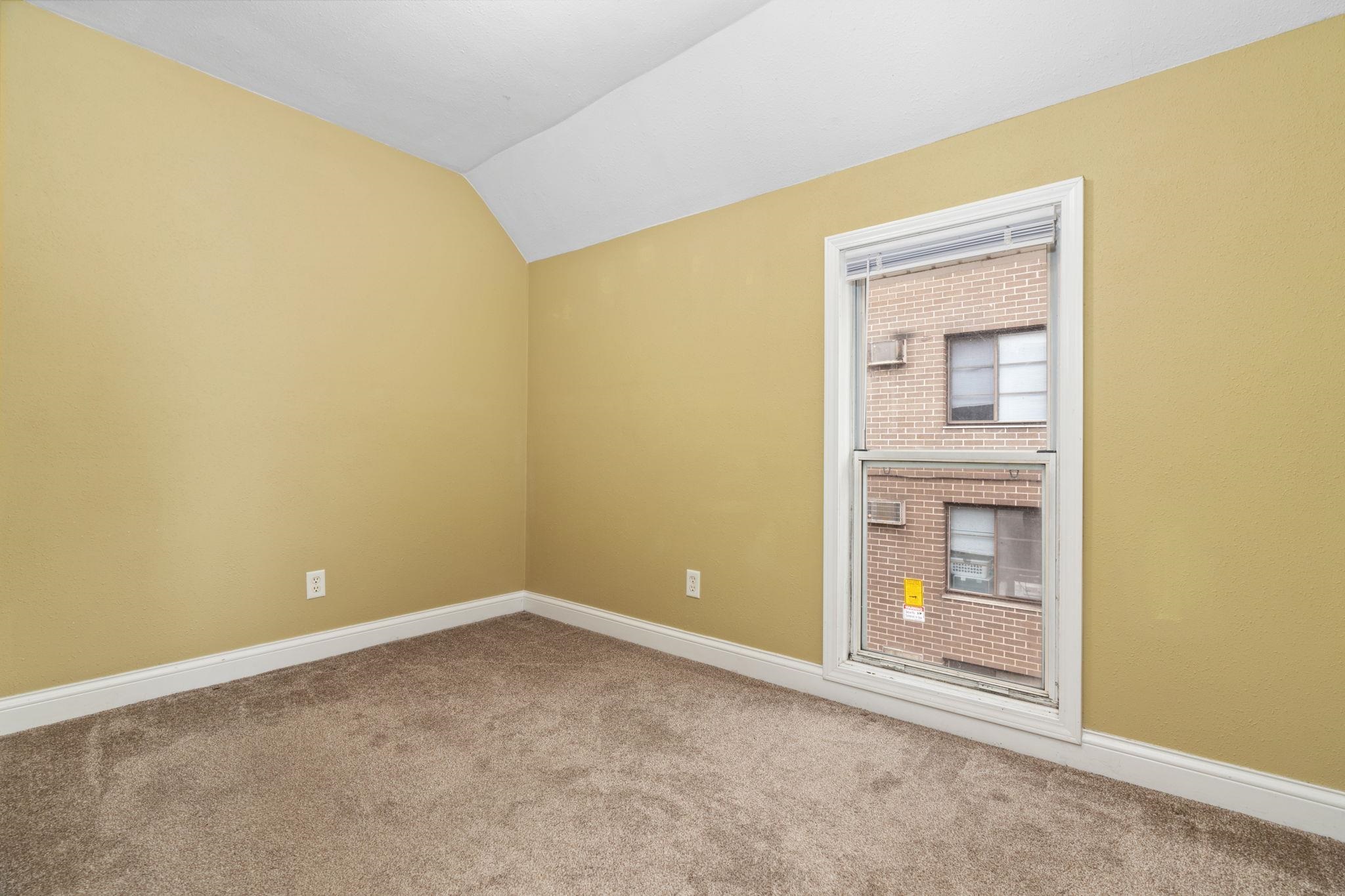 521 W Wilson Street